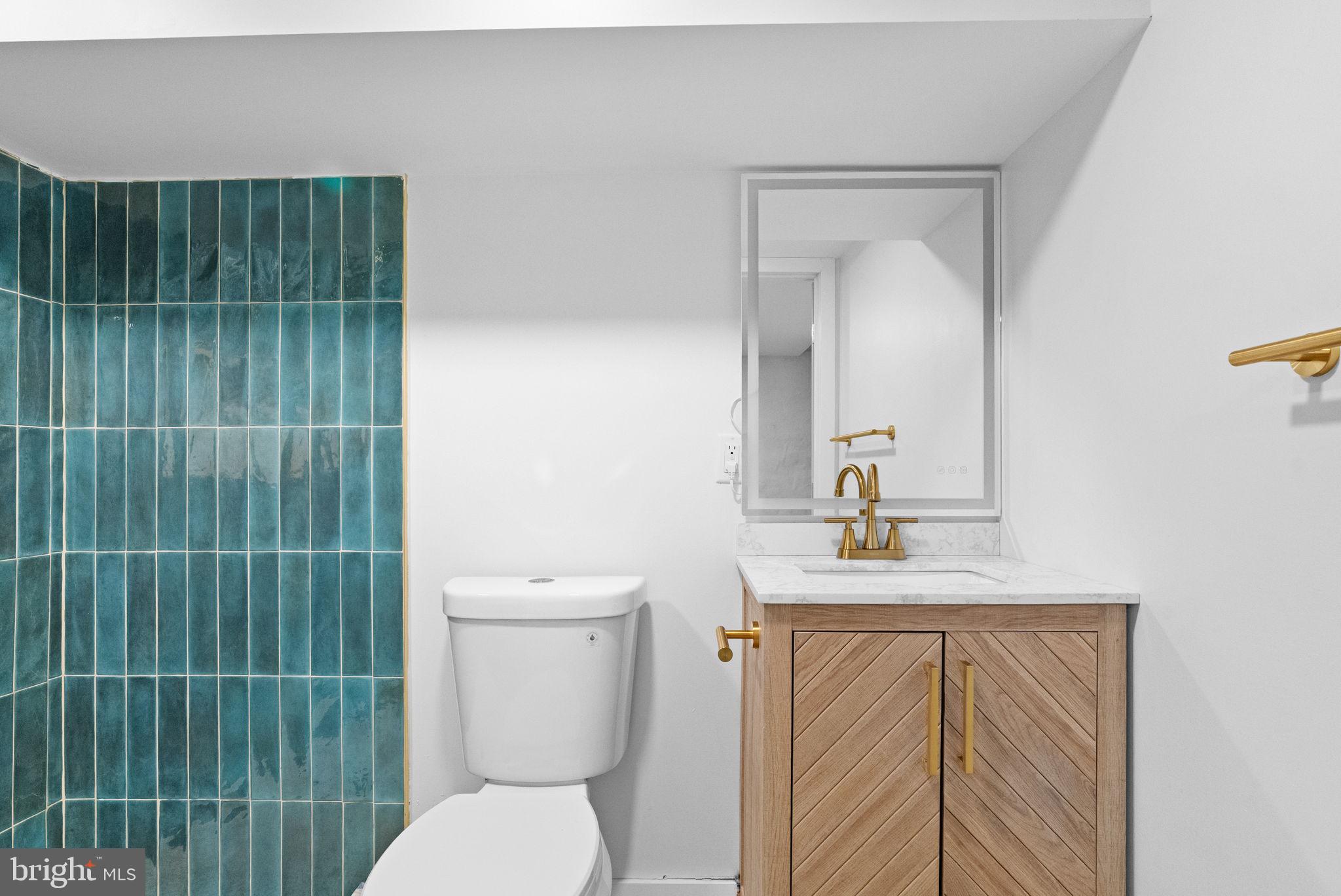 WEST PHILADELPHIA - Residential