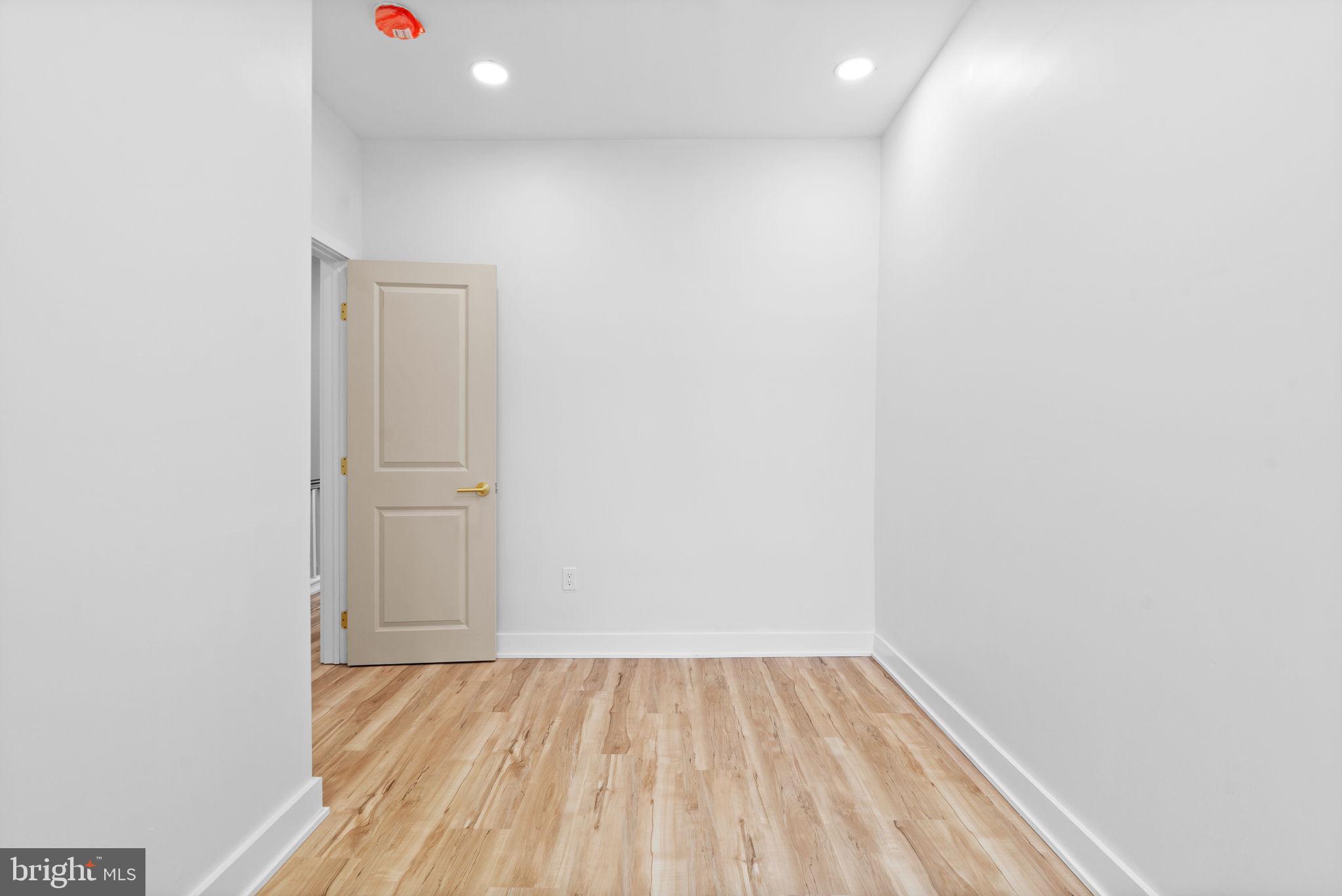 WEST PHILADELPHIA - Residential