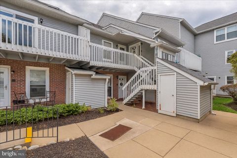 Condo For Sale - 504 Park Place Drive<br/> CHERRY HILL, NJ 08002
