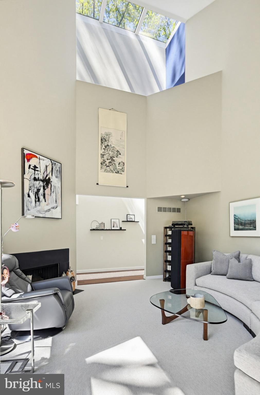 SWANSFIELD - Residential