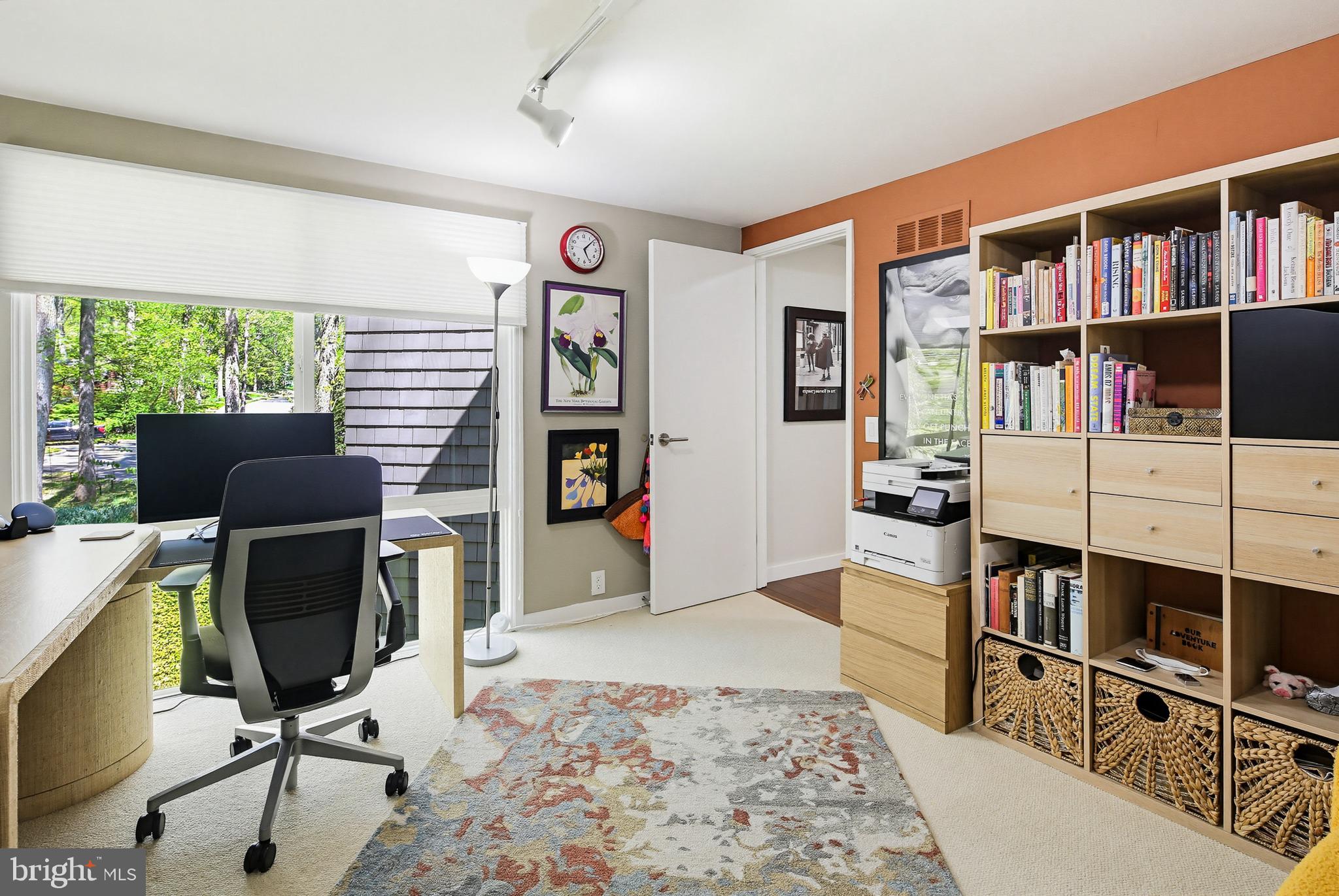 SWANSFIELD - Residential