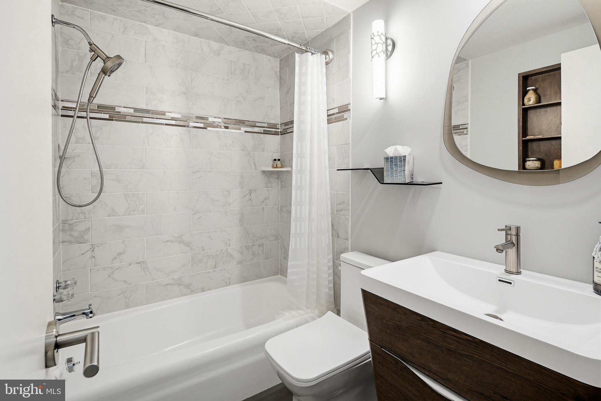 SWANSFIELD - Residential