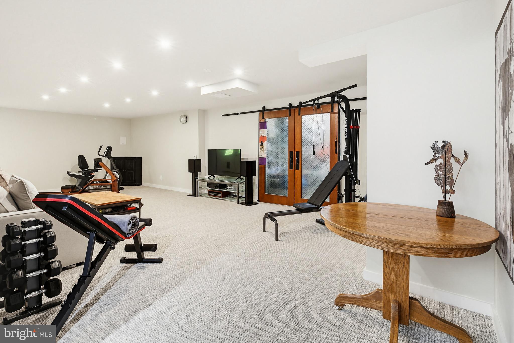 SWANSFIELD - Residential