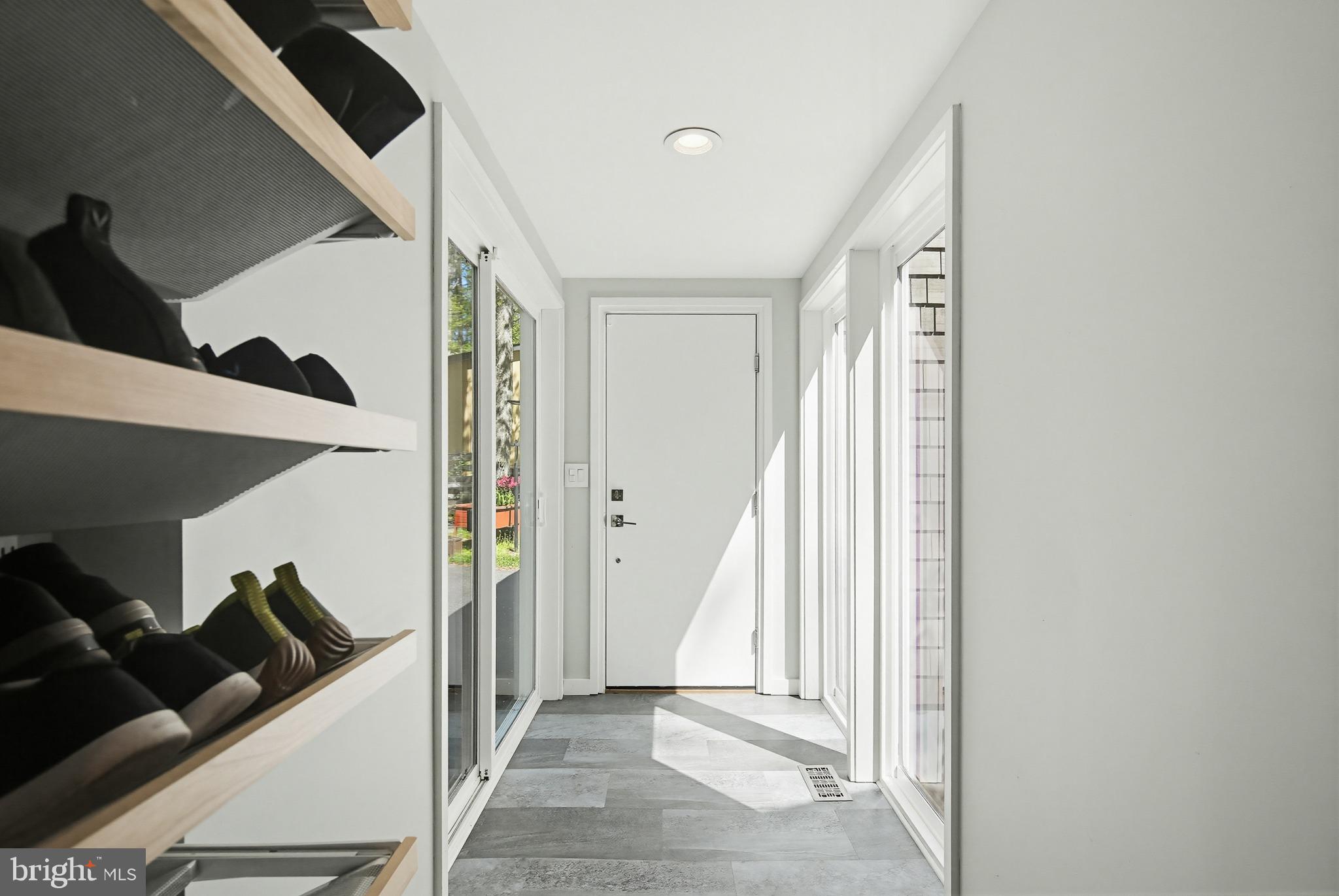SWANSFIELD - Residential
