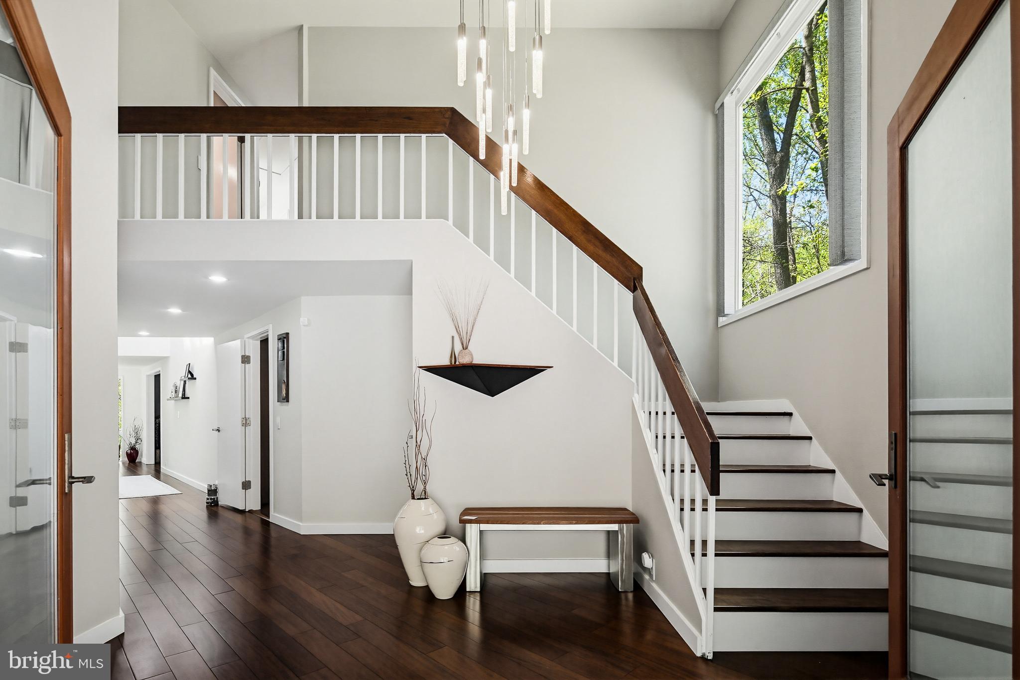 SWANSFIELD - Residential