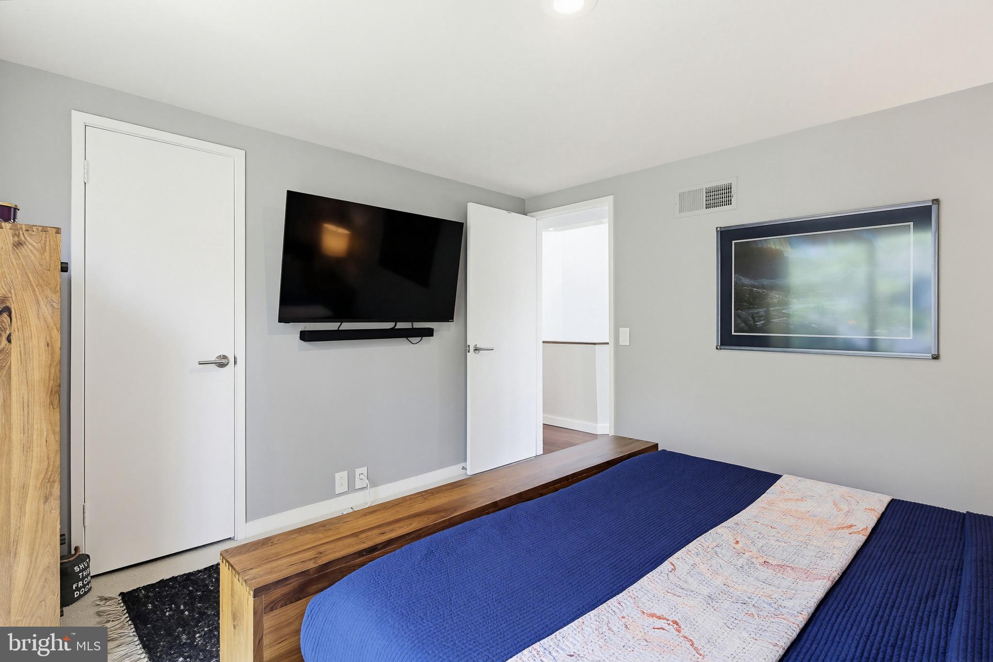 SWANSFIELD - Residential