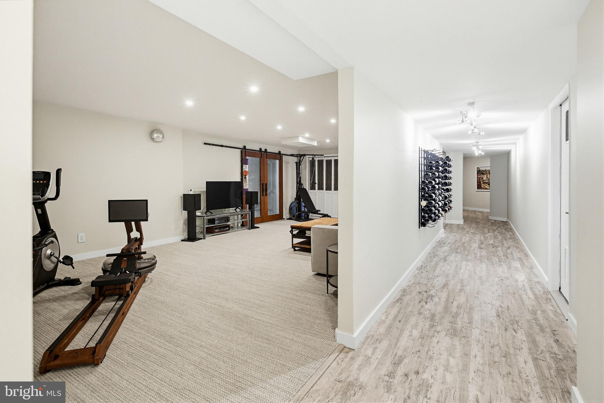 SWANSFIELD - Residential