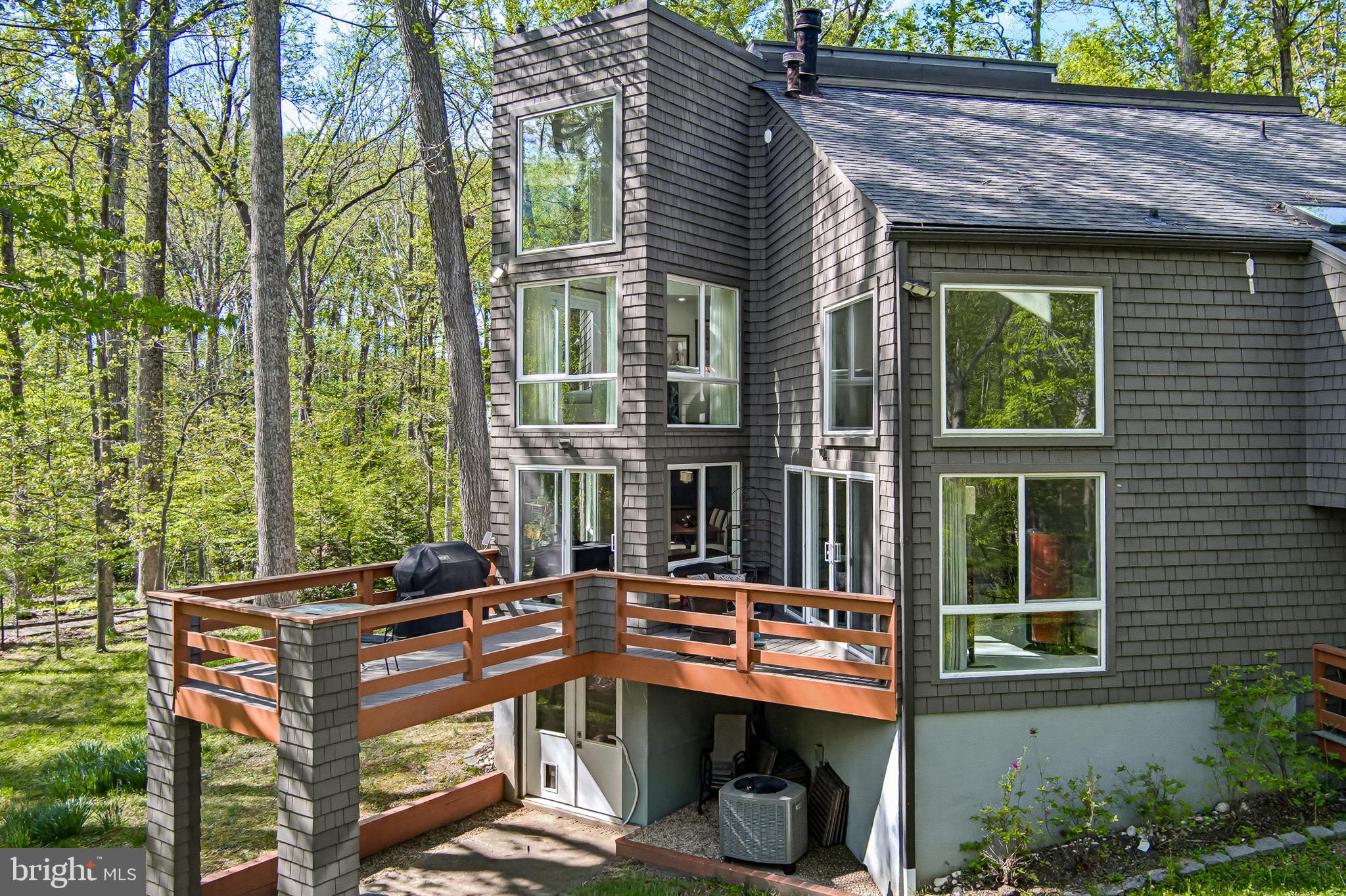 SWANSFIELD - Residential