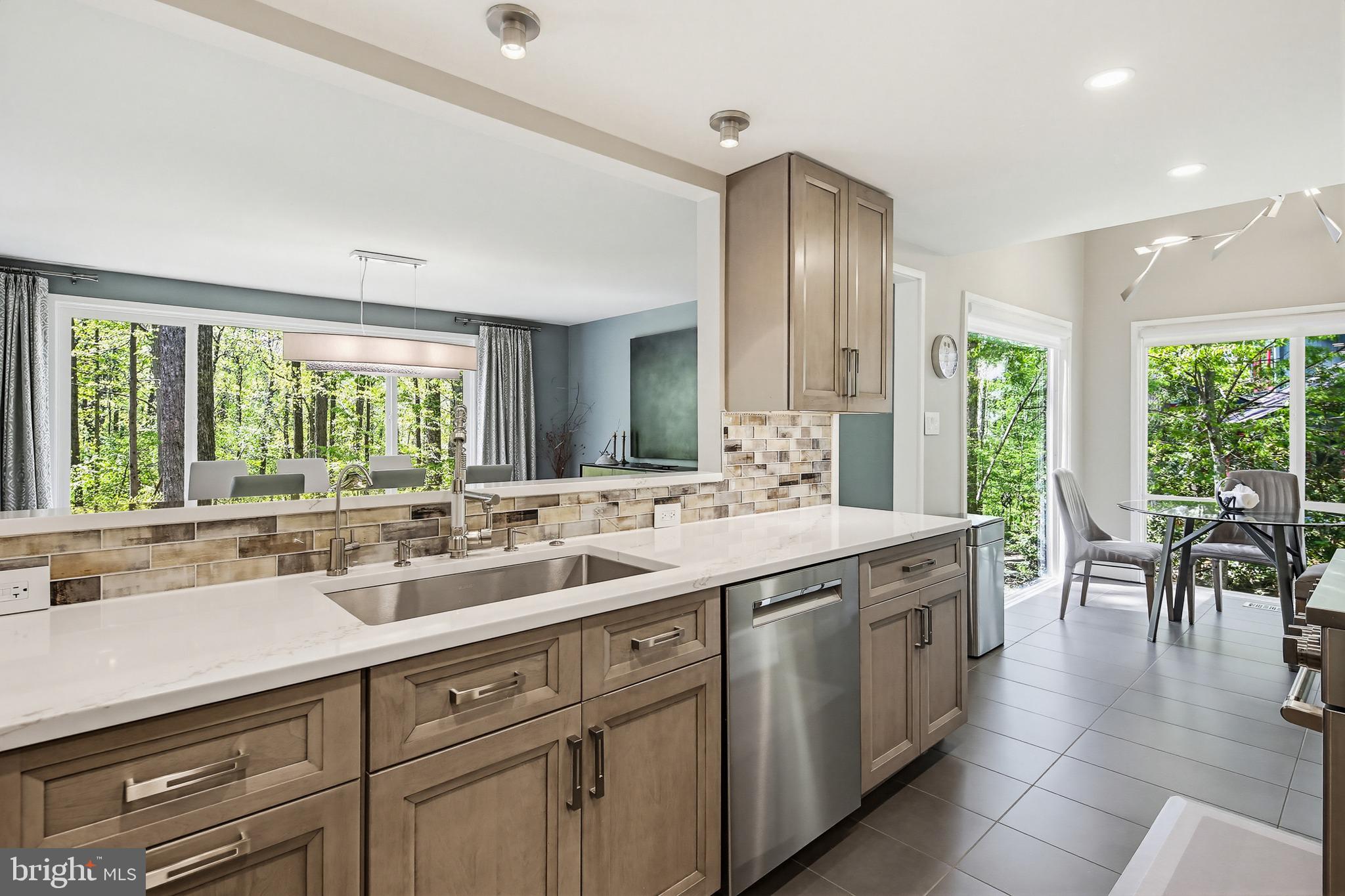 SWANSFIELD - Residential