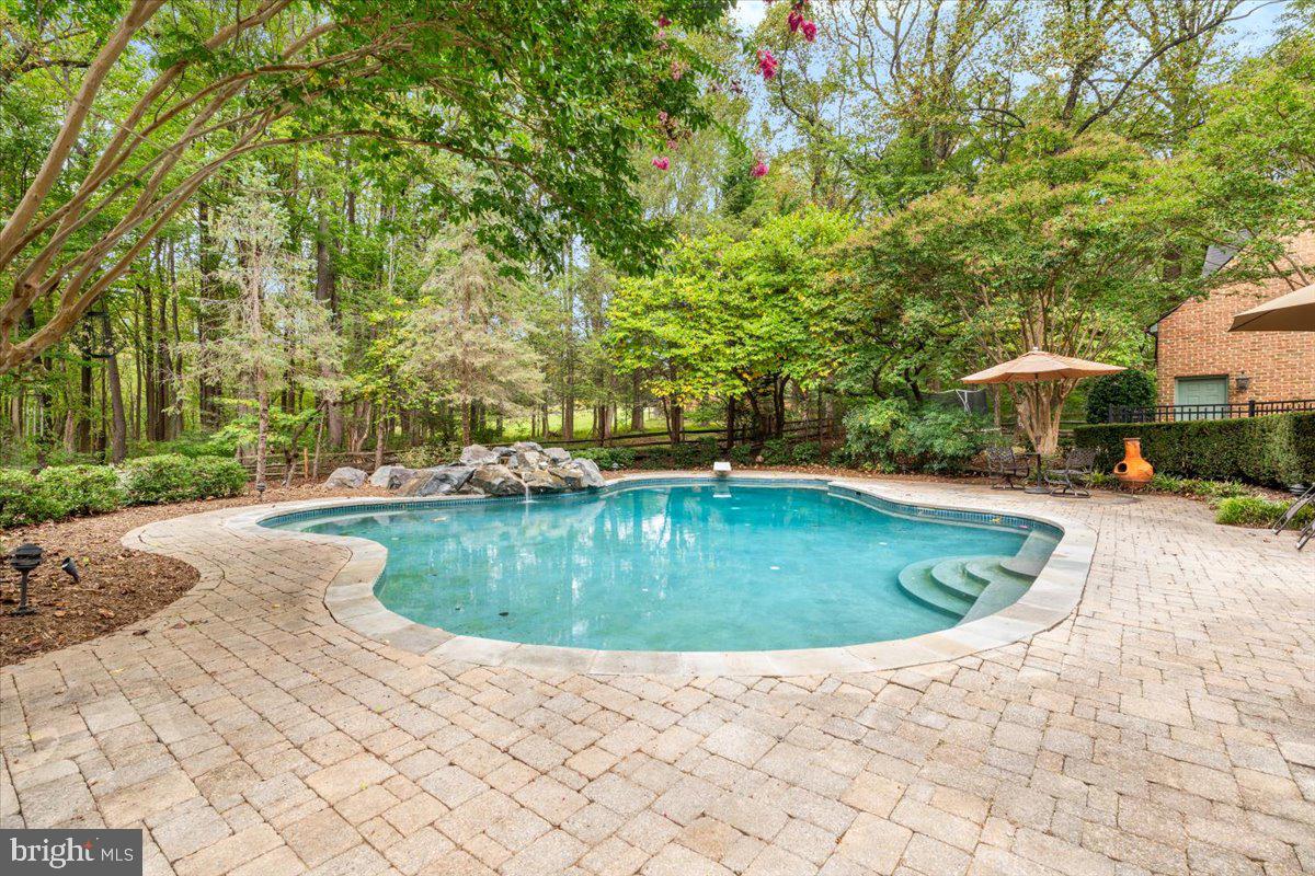 WHITE FLINT SPRINGS - Residential