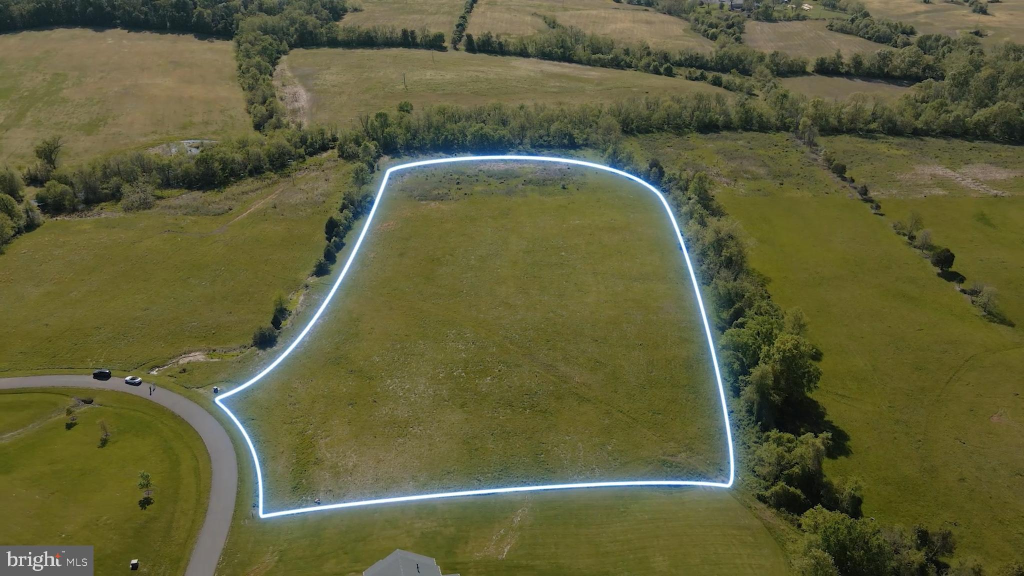 CREIGHTON FARMS - Land