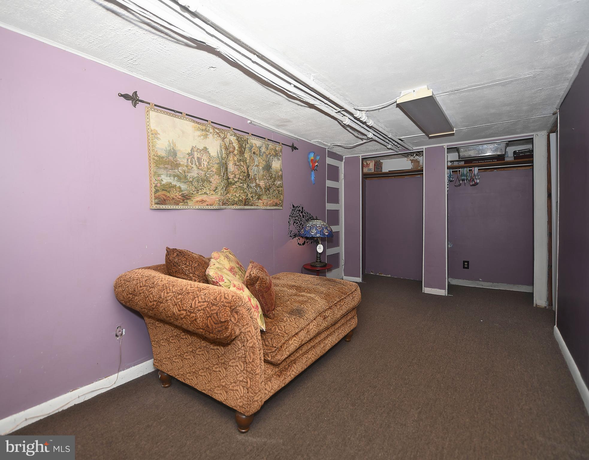 LINWOOD - Residential