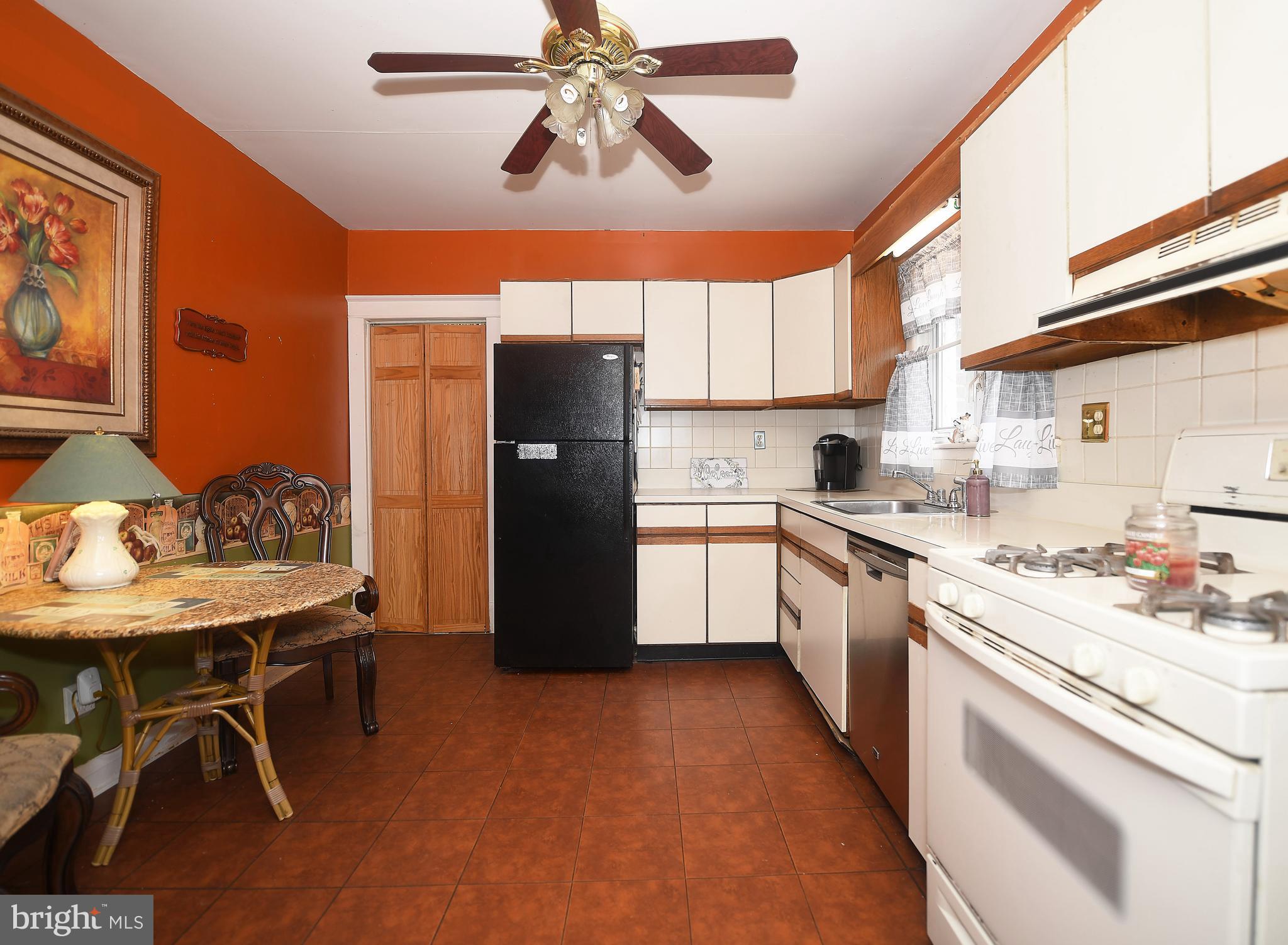 LINWOOD - Residential