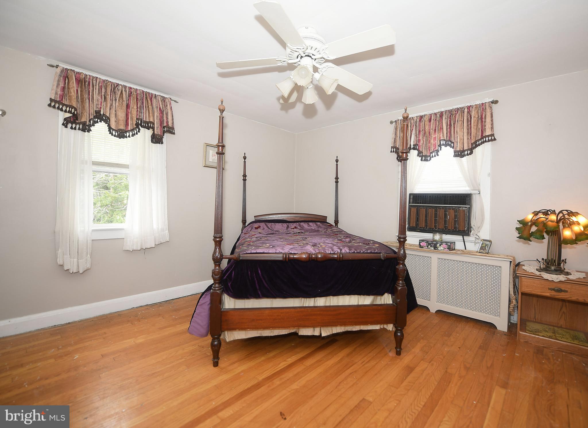 LINWOOD - Residential