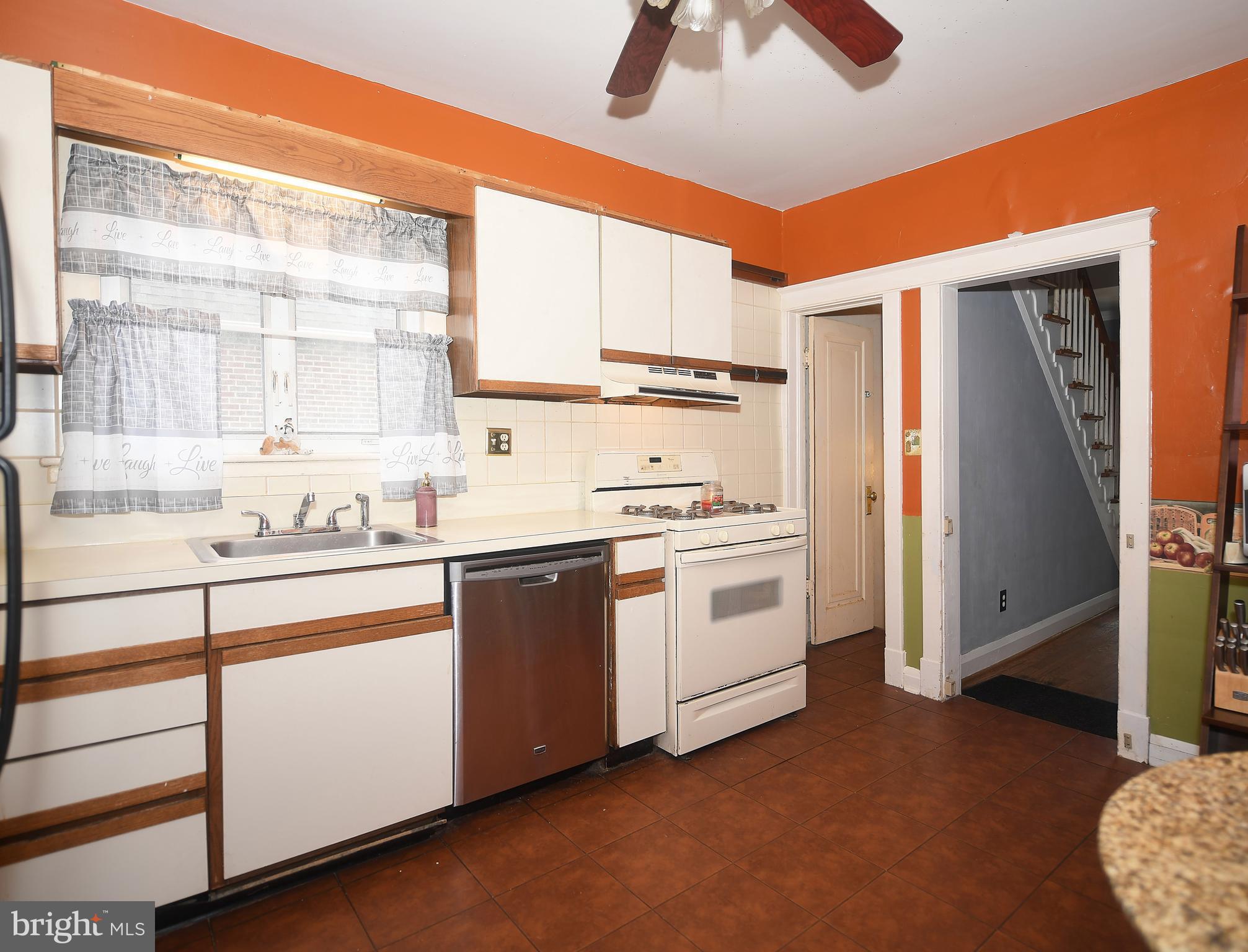 LINWOOD - Residential