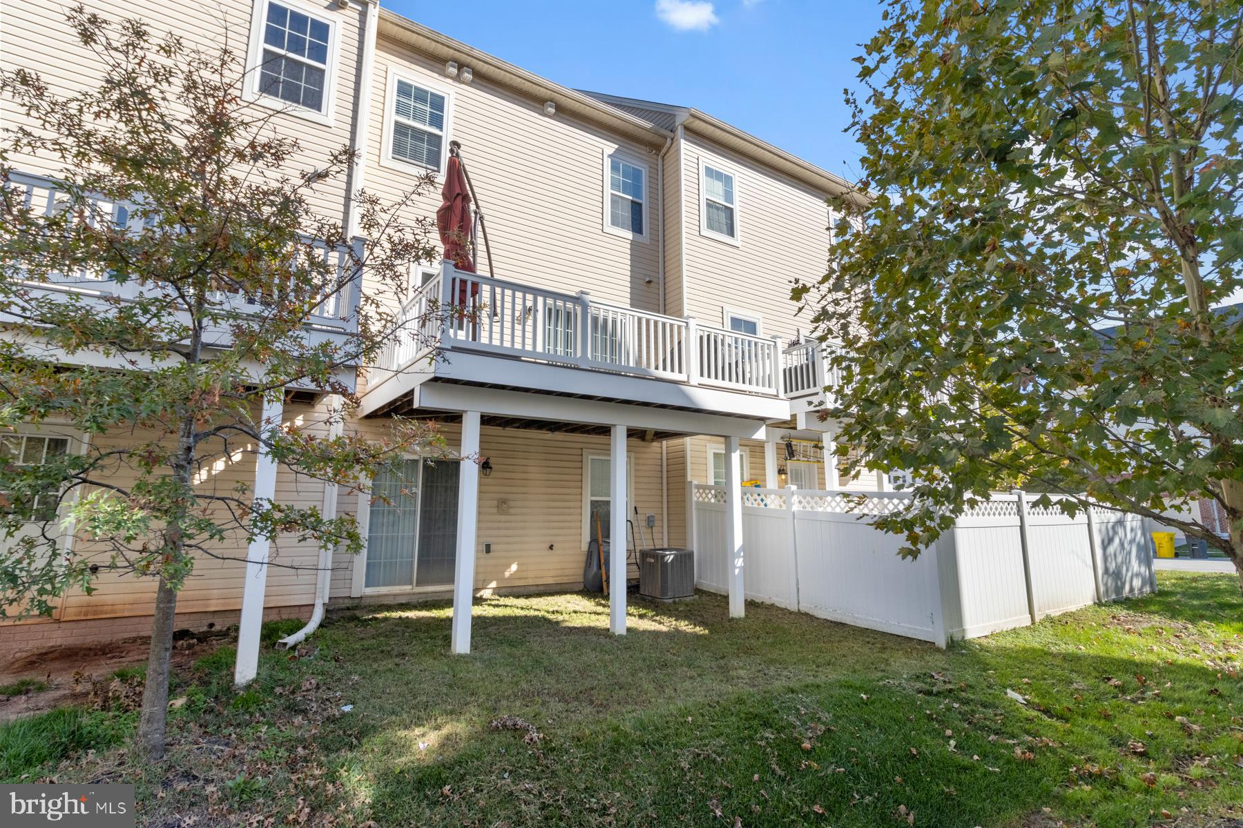 TANYARD SPRINGS - Residential