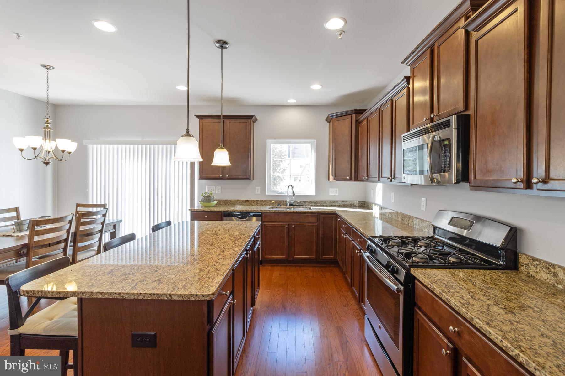 TANYARD SPRINGS - Residential