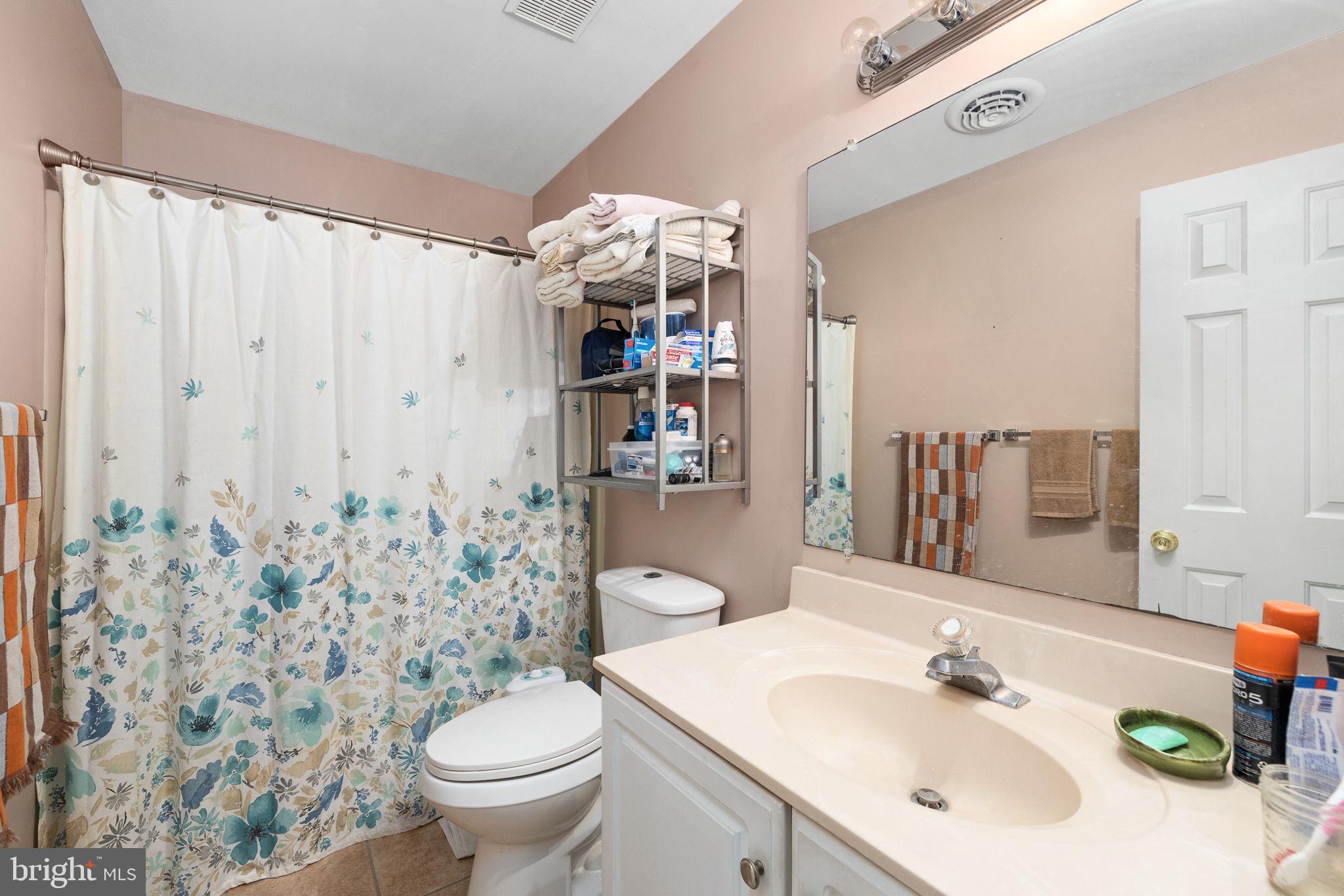 LAKE LAND OR - Residential