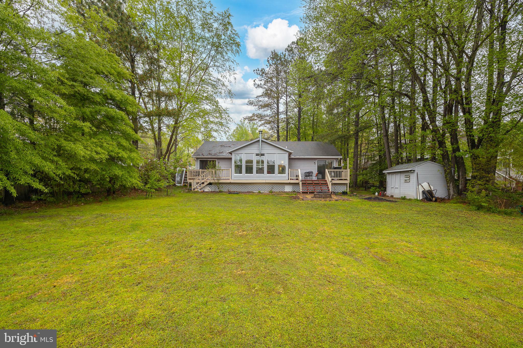 LAKE LAND OR - Residential