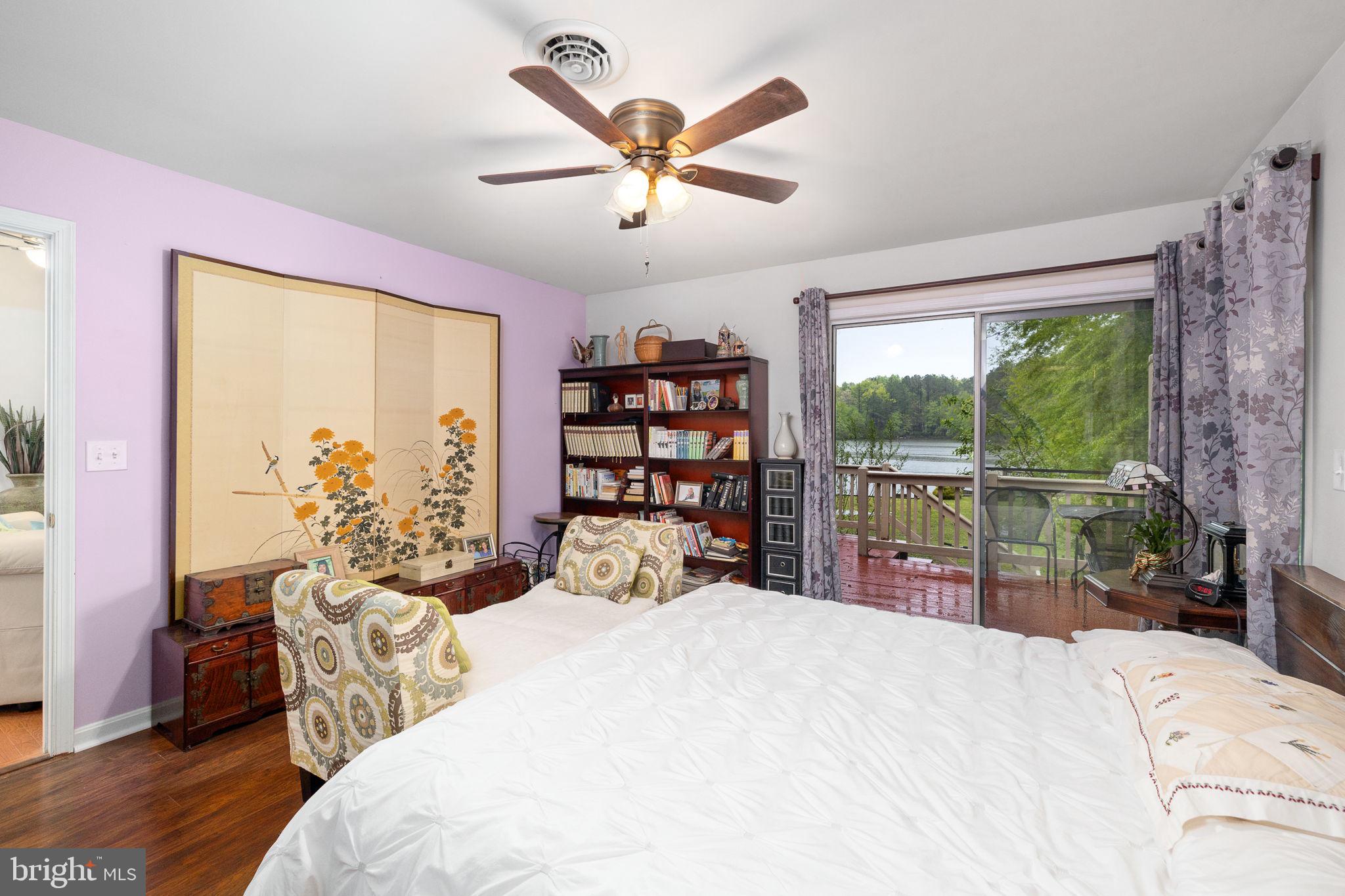 LAKE LAND OR - Residential