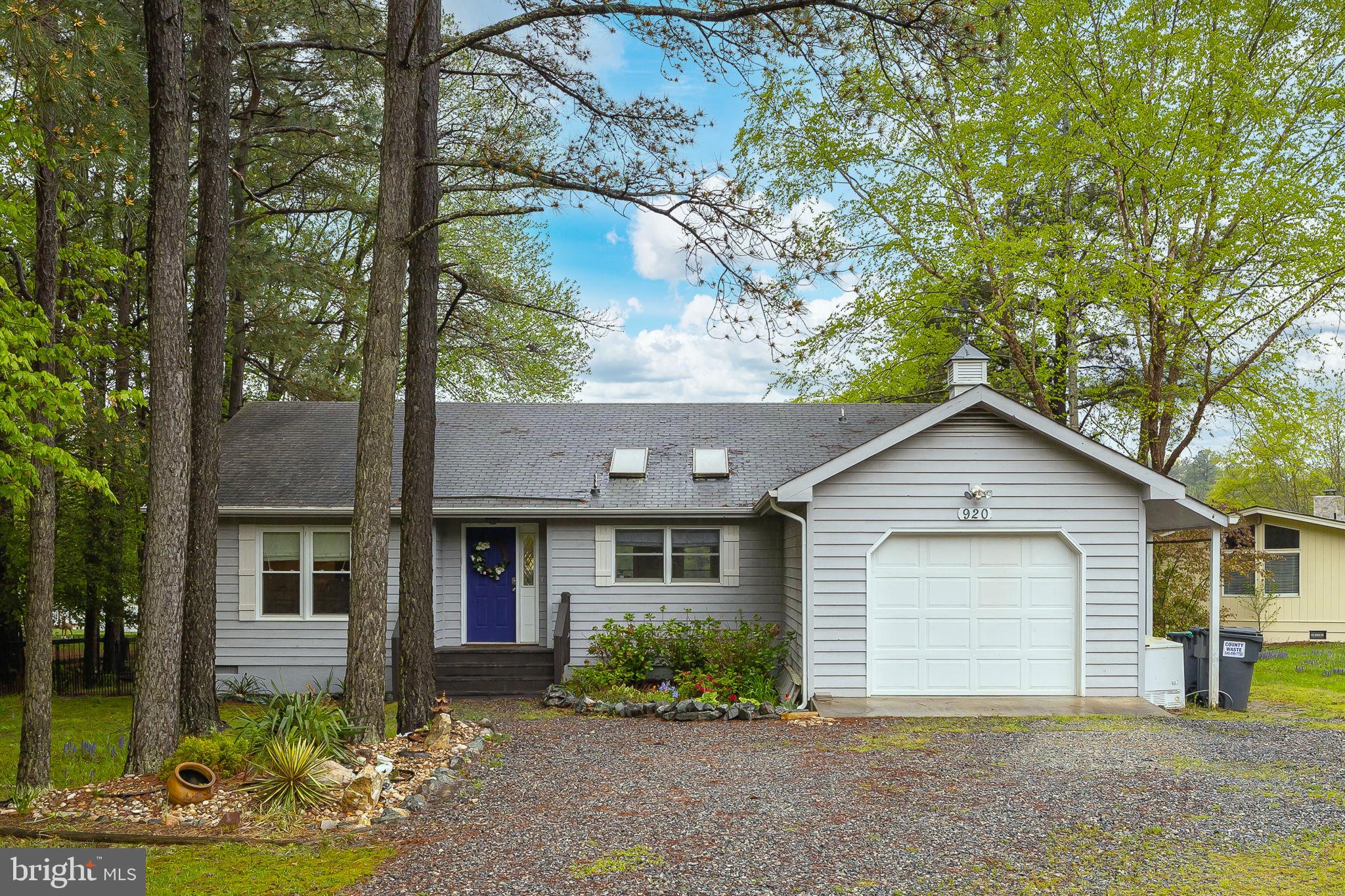 LAKE LAND OR - Residential