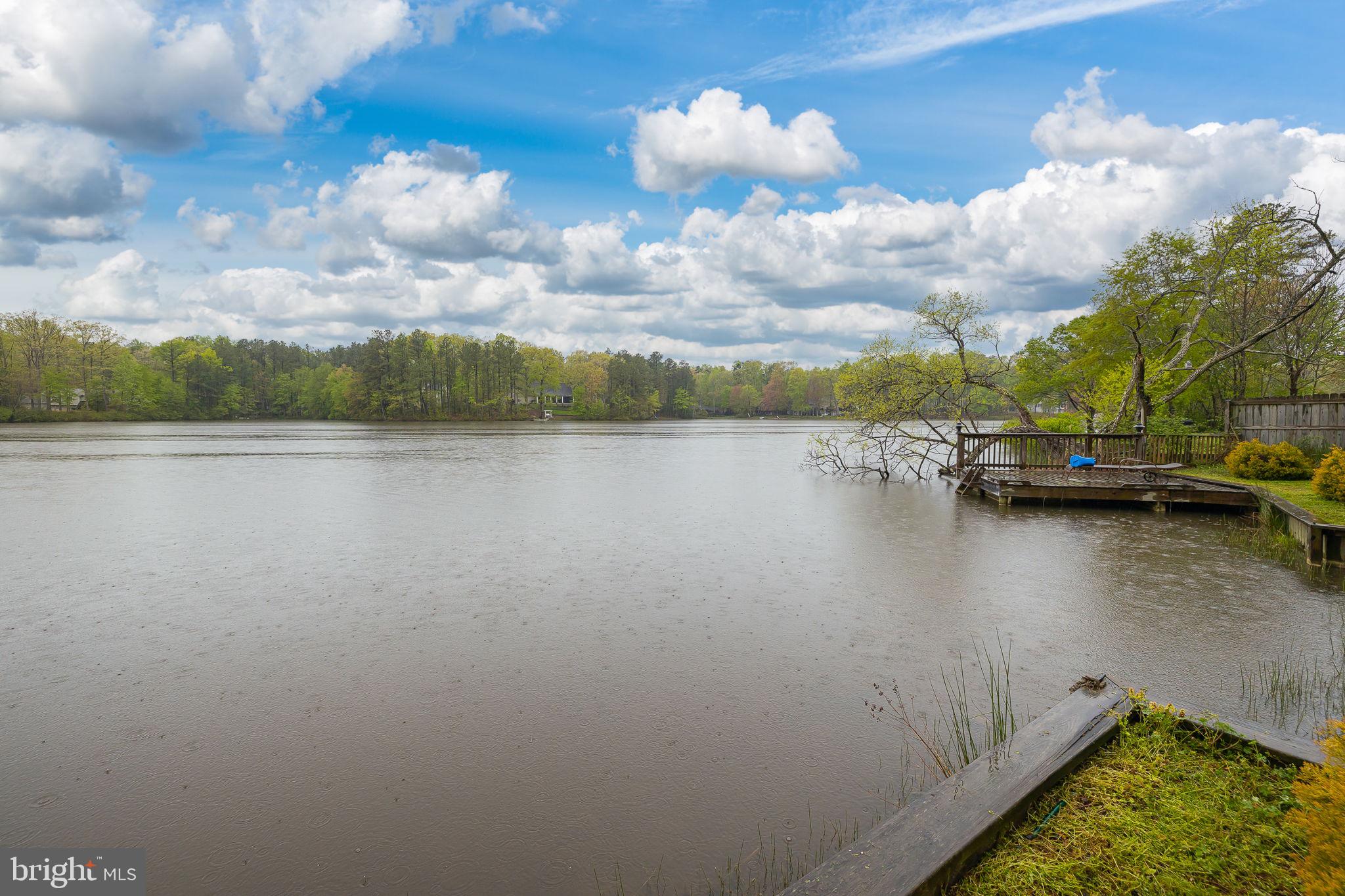 LAKE LAND OR - Residential