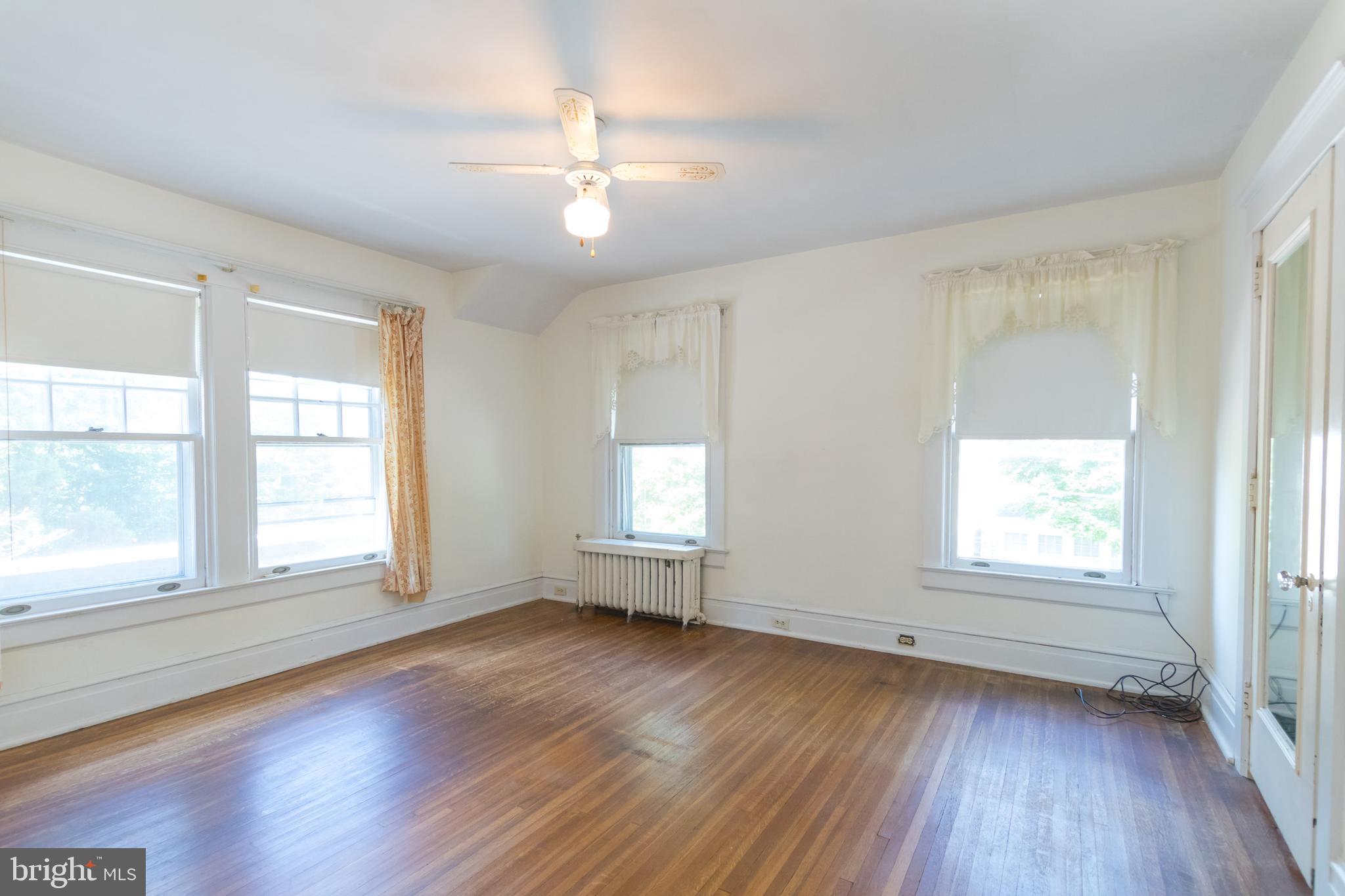 YORK TWP - Residential