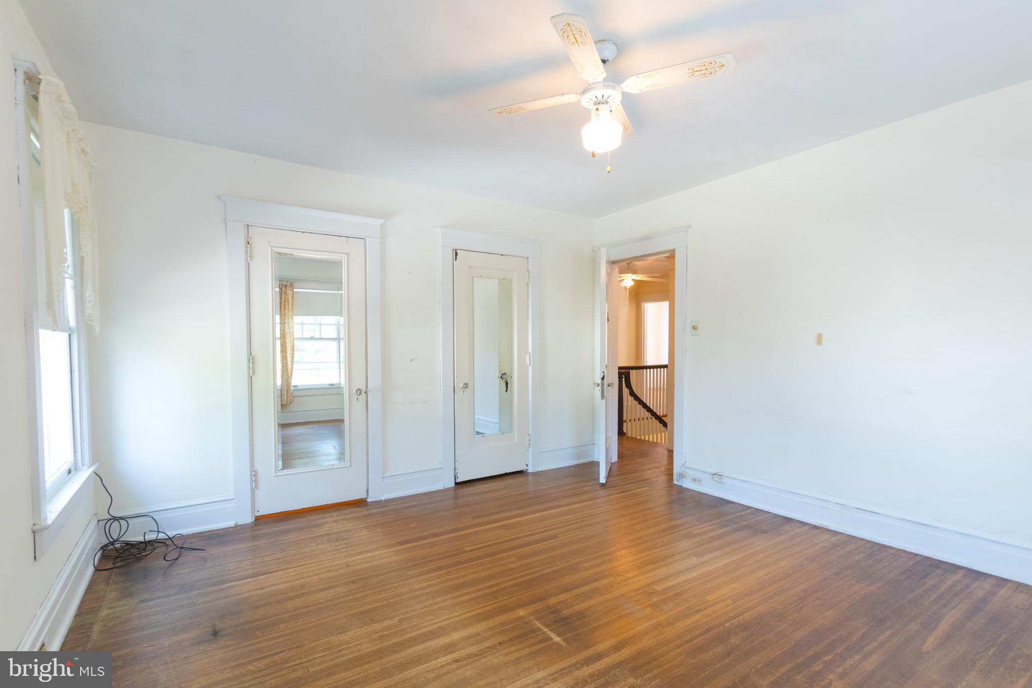 YORK TWP - Residential