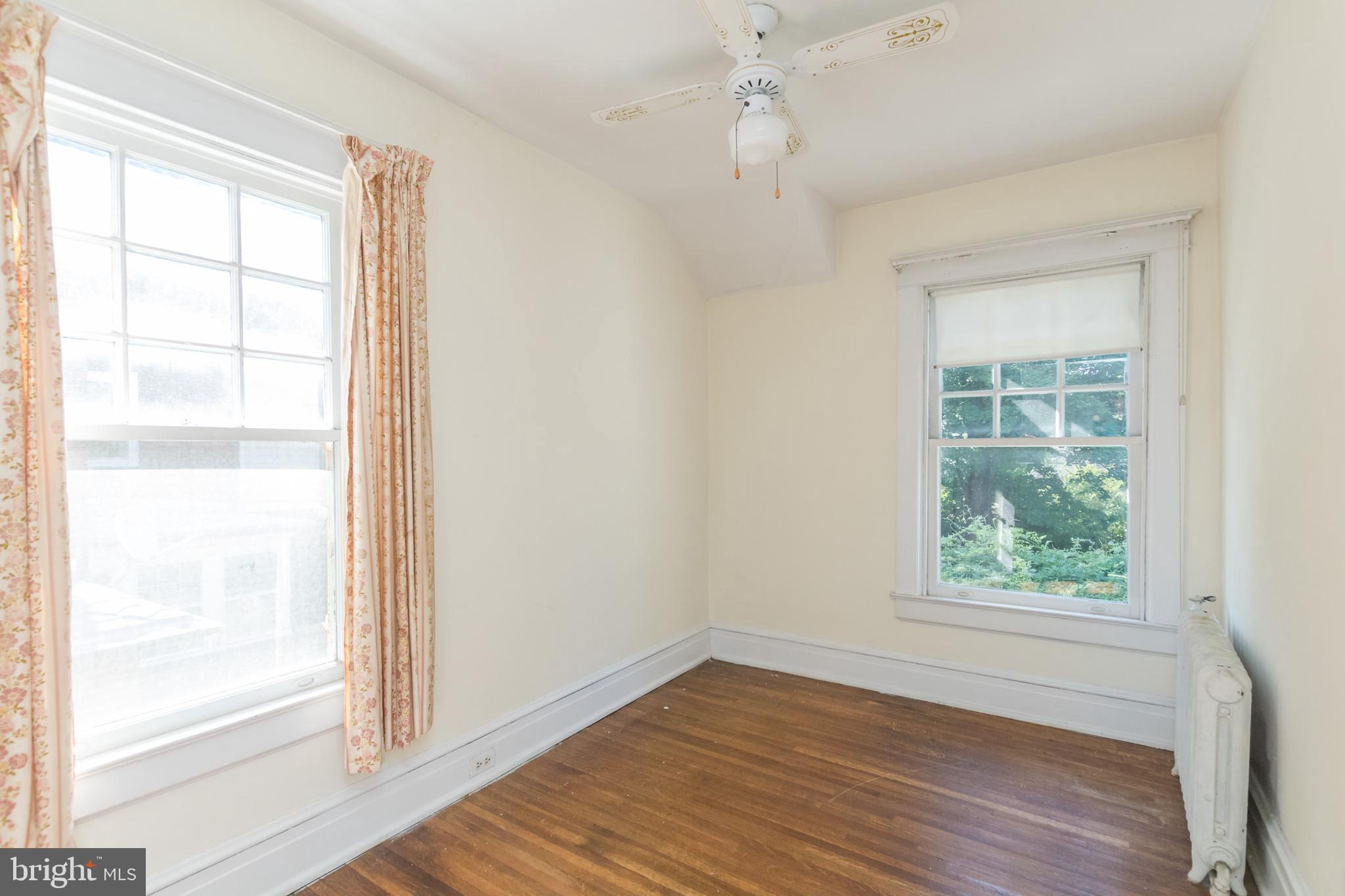 YORK TWP - Residential