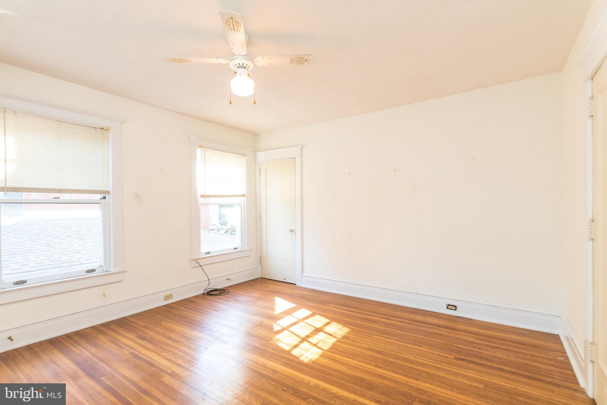 YORK TWP - Residential