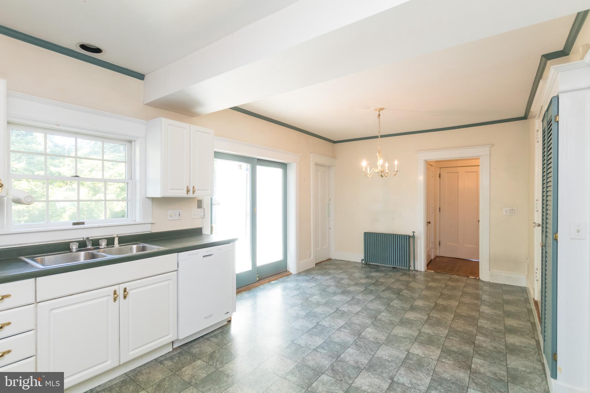 YORK TWP - Residential