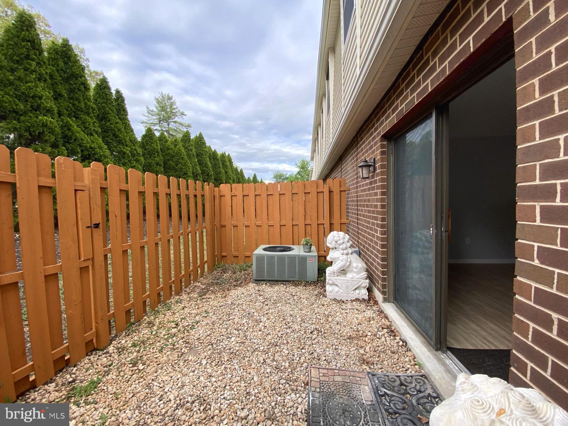 HEATHER HILL - Residential