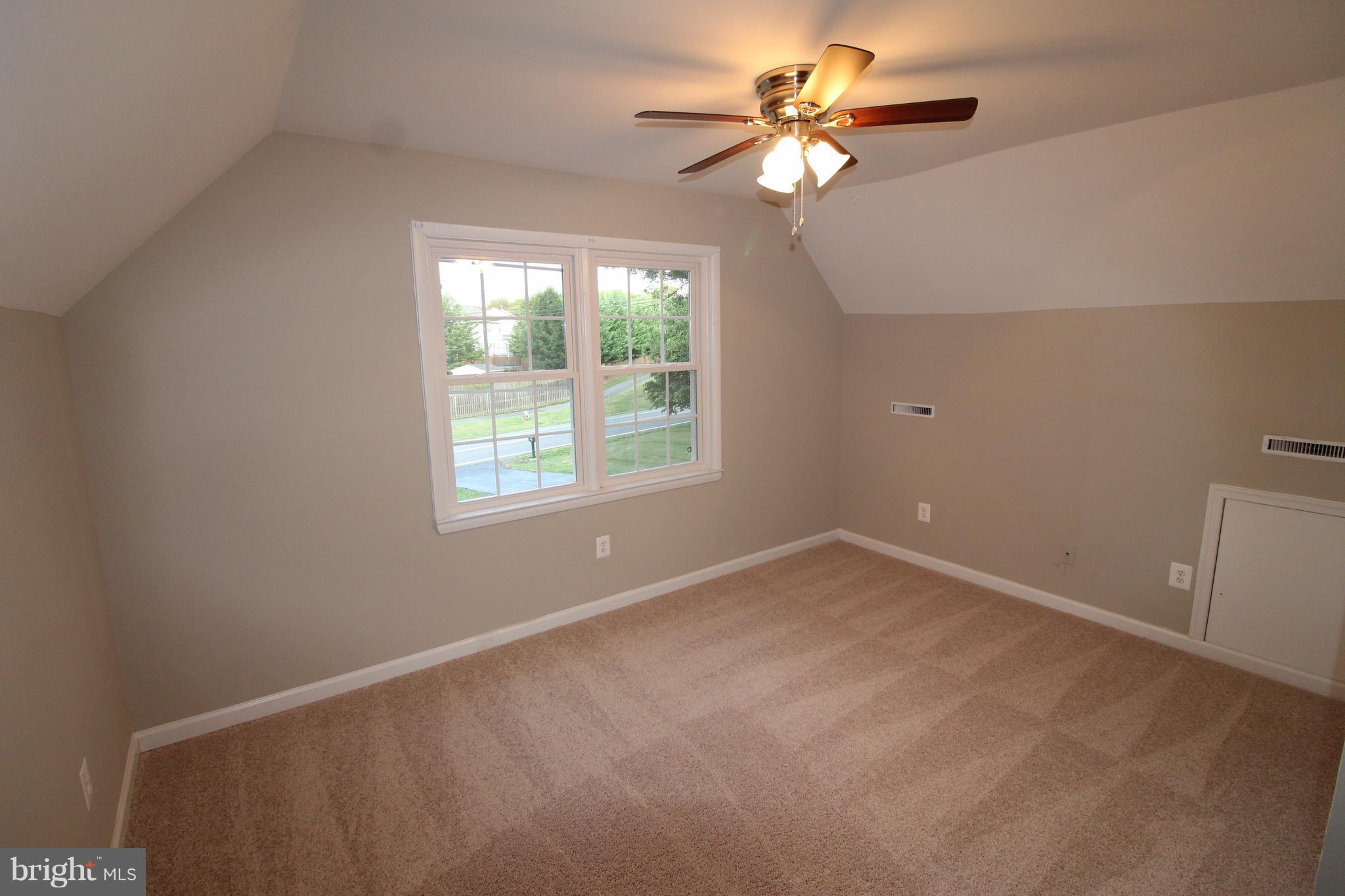 MOORCONES - Residential