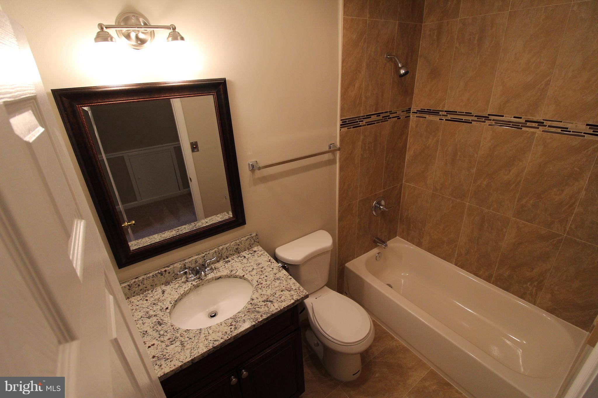 MOORCONES - Residential