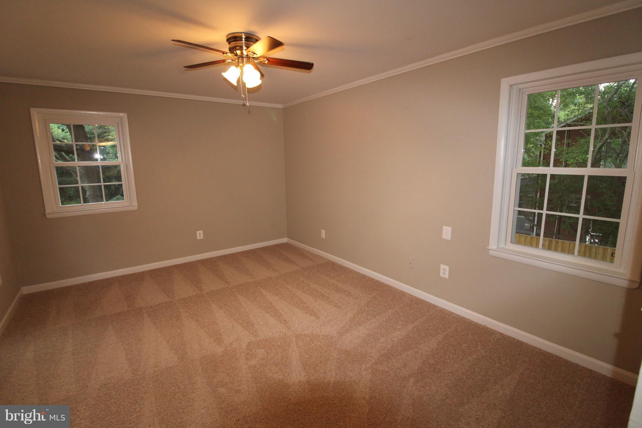 MOORCONES - Residential