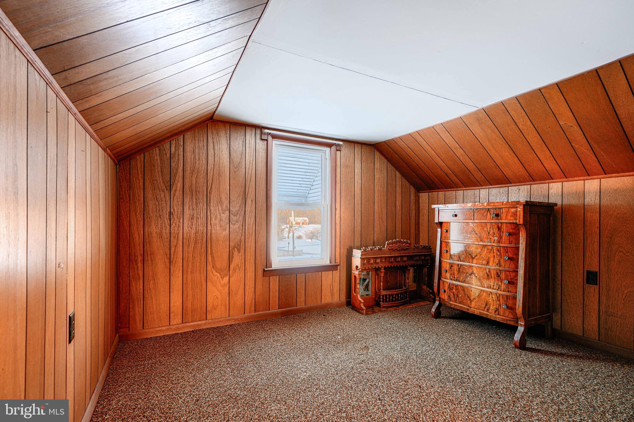 WILLIAMSPORT - Residential