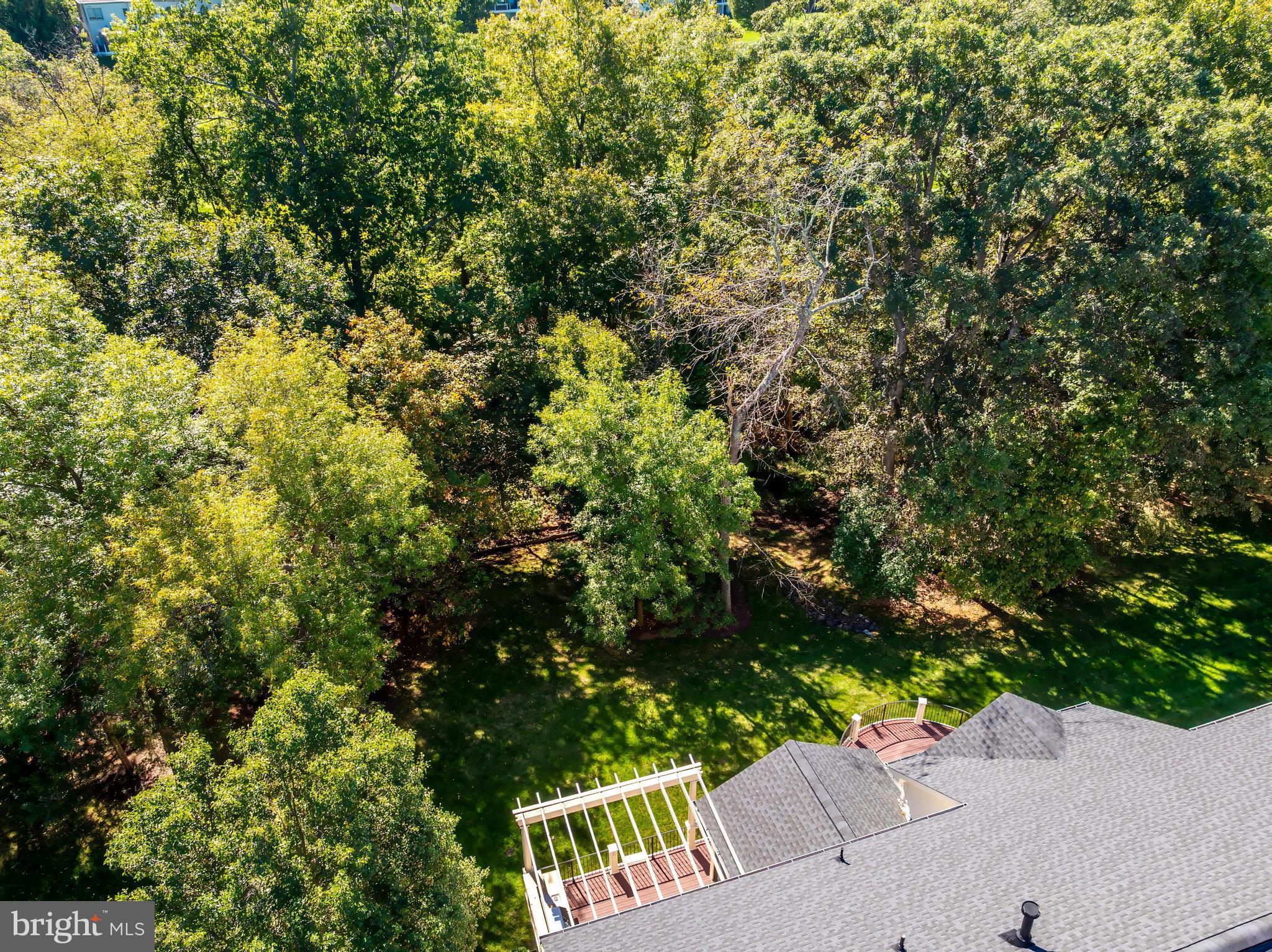 RIVER CREEK - Residential