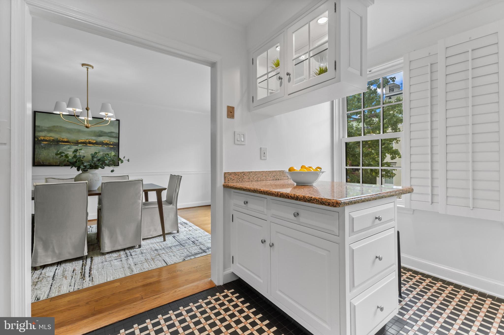 OLD TOWN - Residential