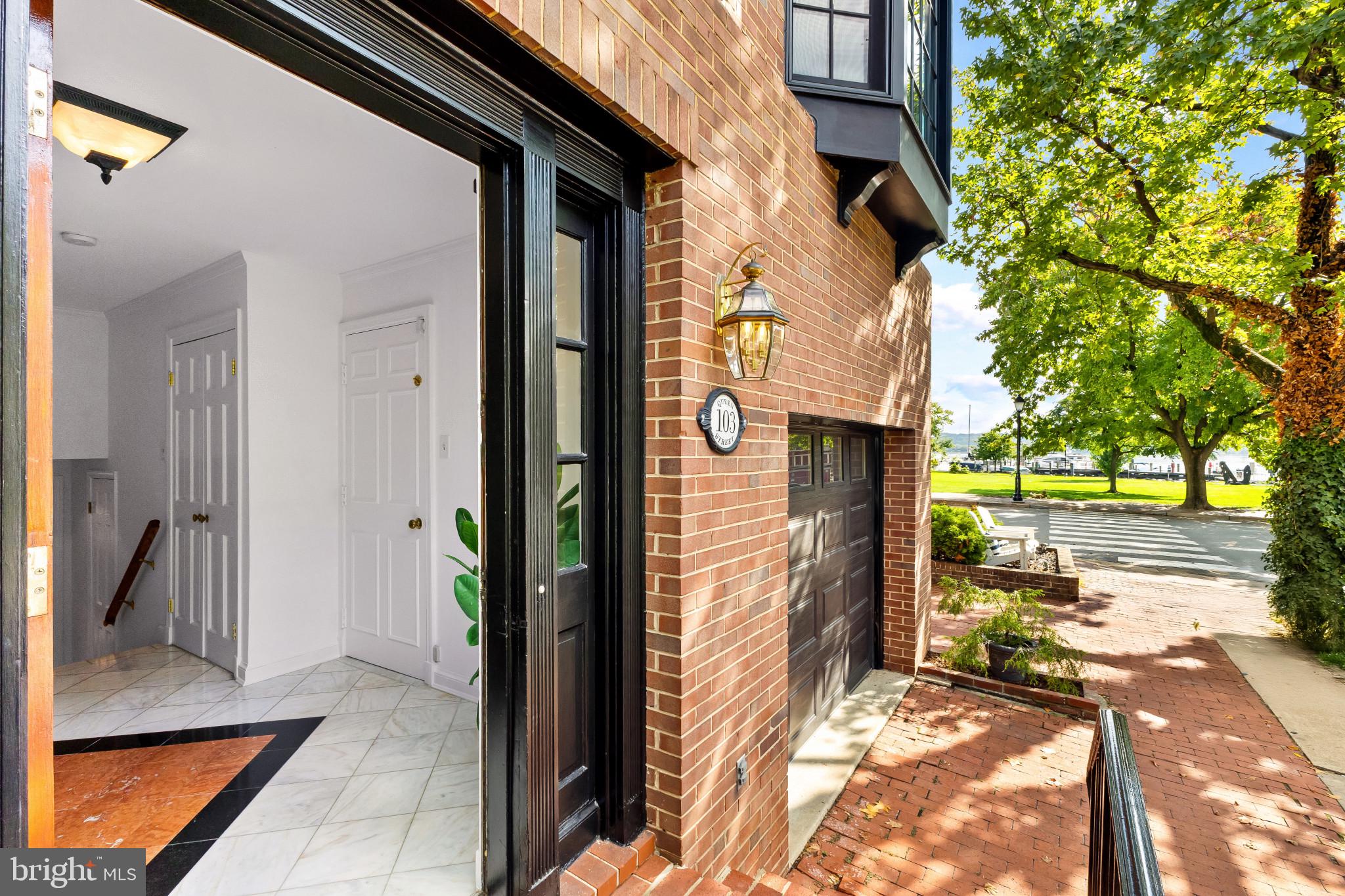 OLD TOWN - Residential