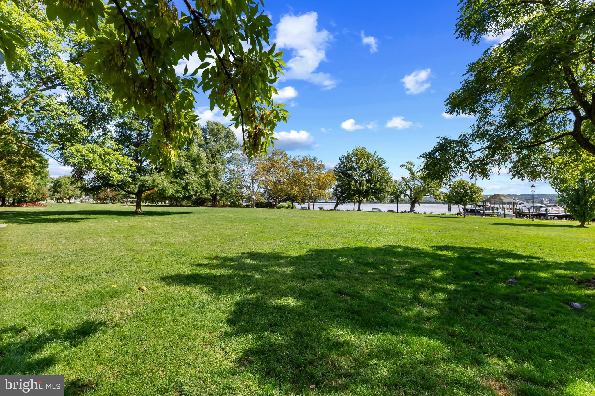 OLD TOWN - Residential