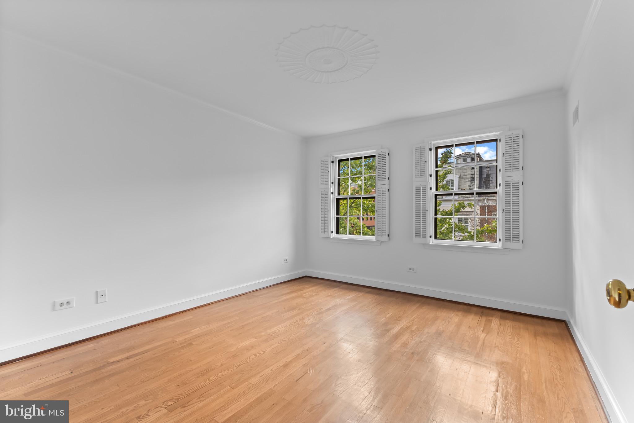 OLD TOWN - Residential