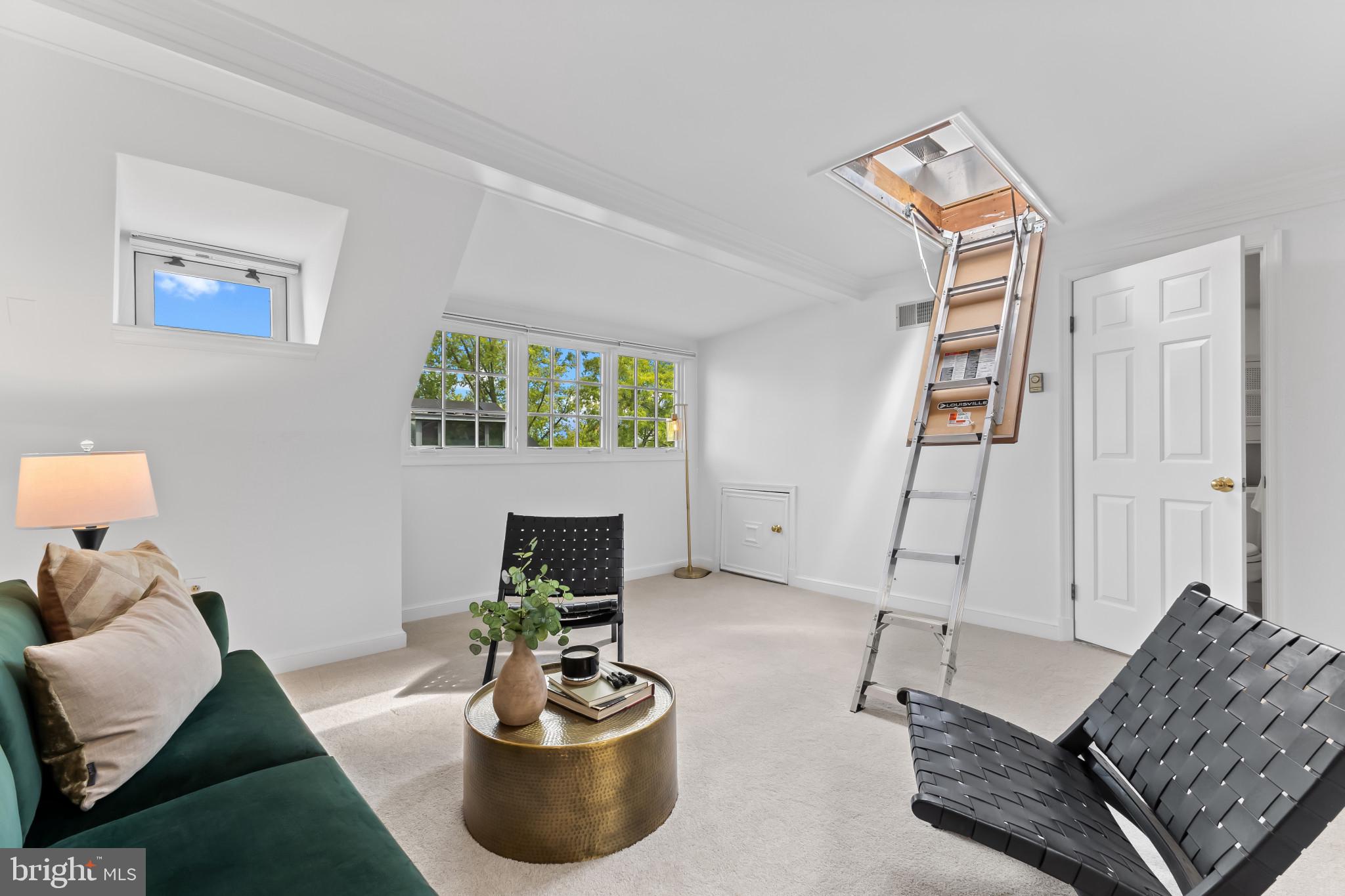 OLD TOWN - Residential