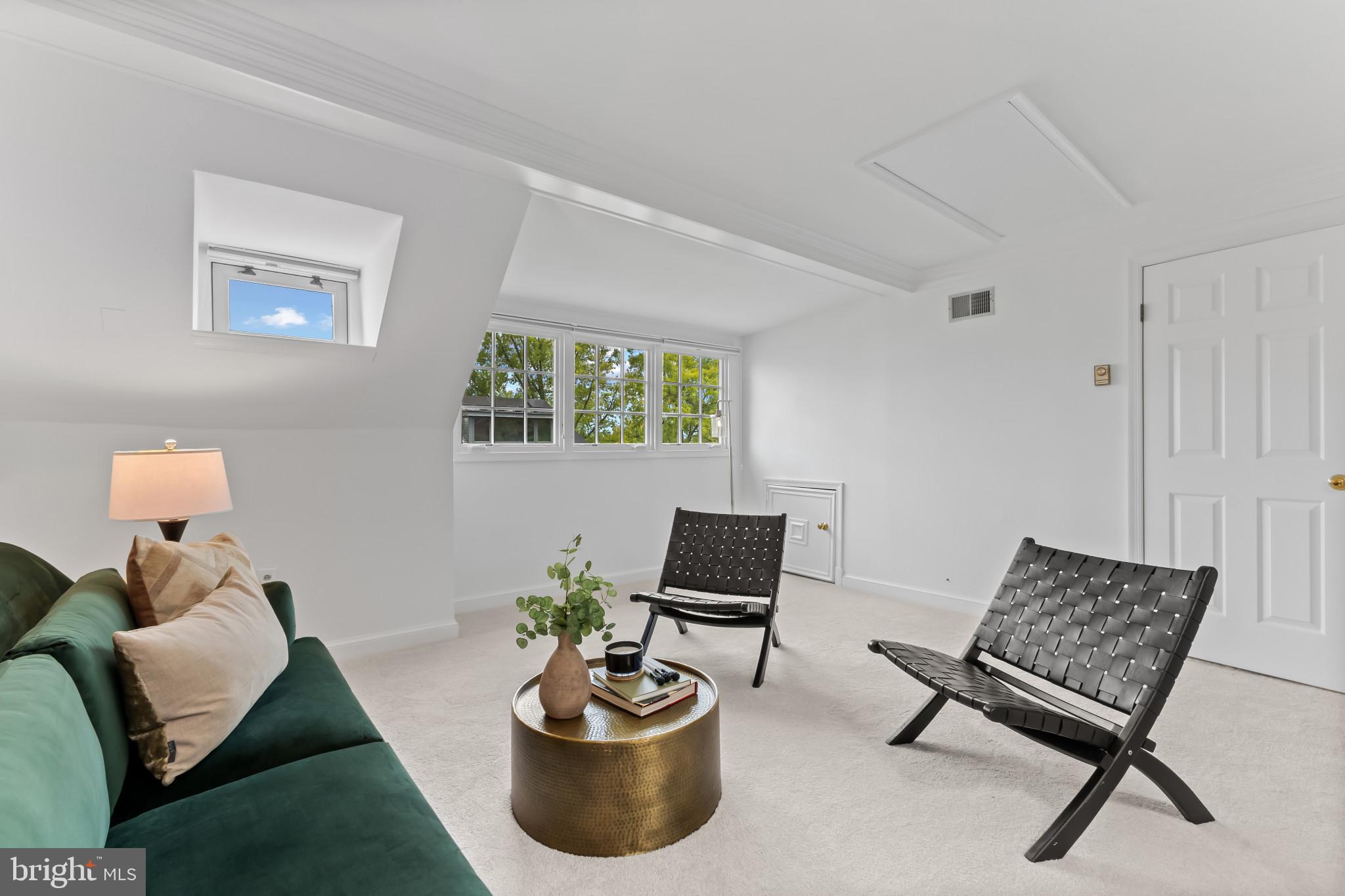 OLD TOWN - Residential