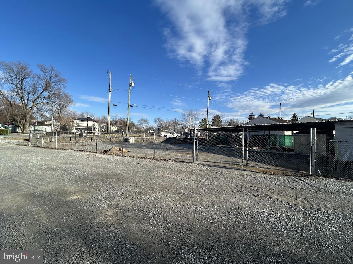 223 N FAIRFAX BOULEVARD