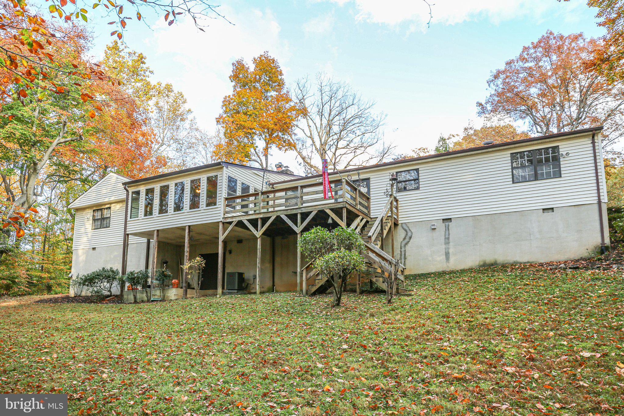 CLAYBURNE WOODS - Residential
