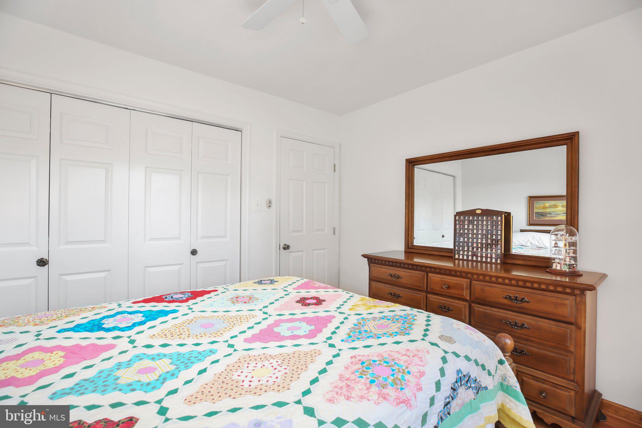 CLAYBURNE WOODS - Residential