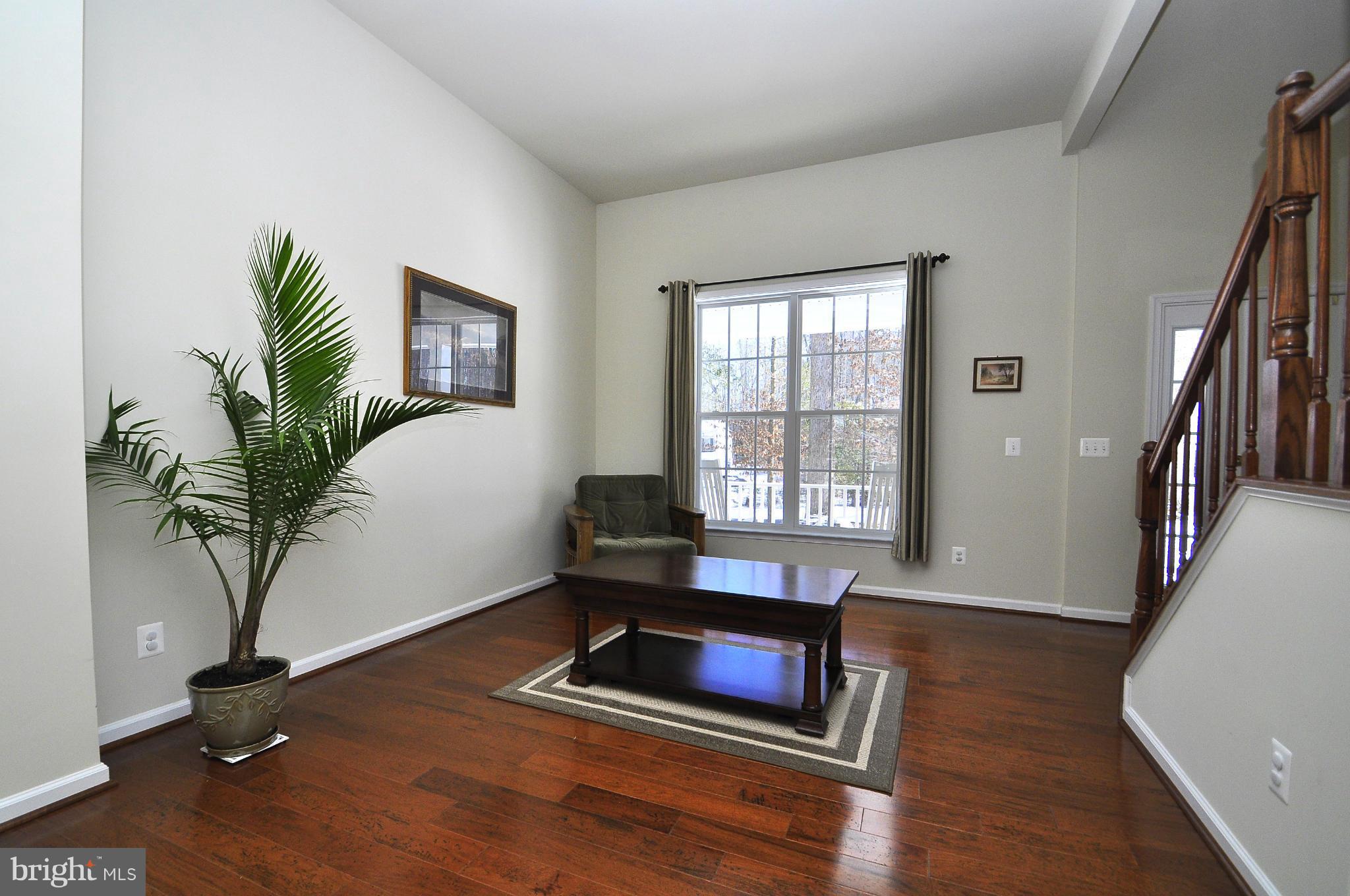 STUARTS CROSSING - Residential