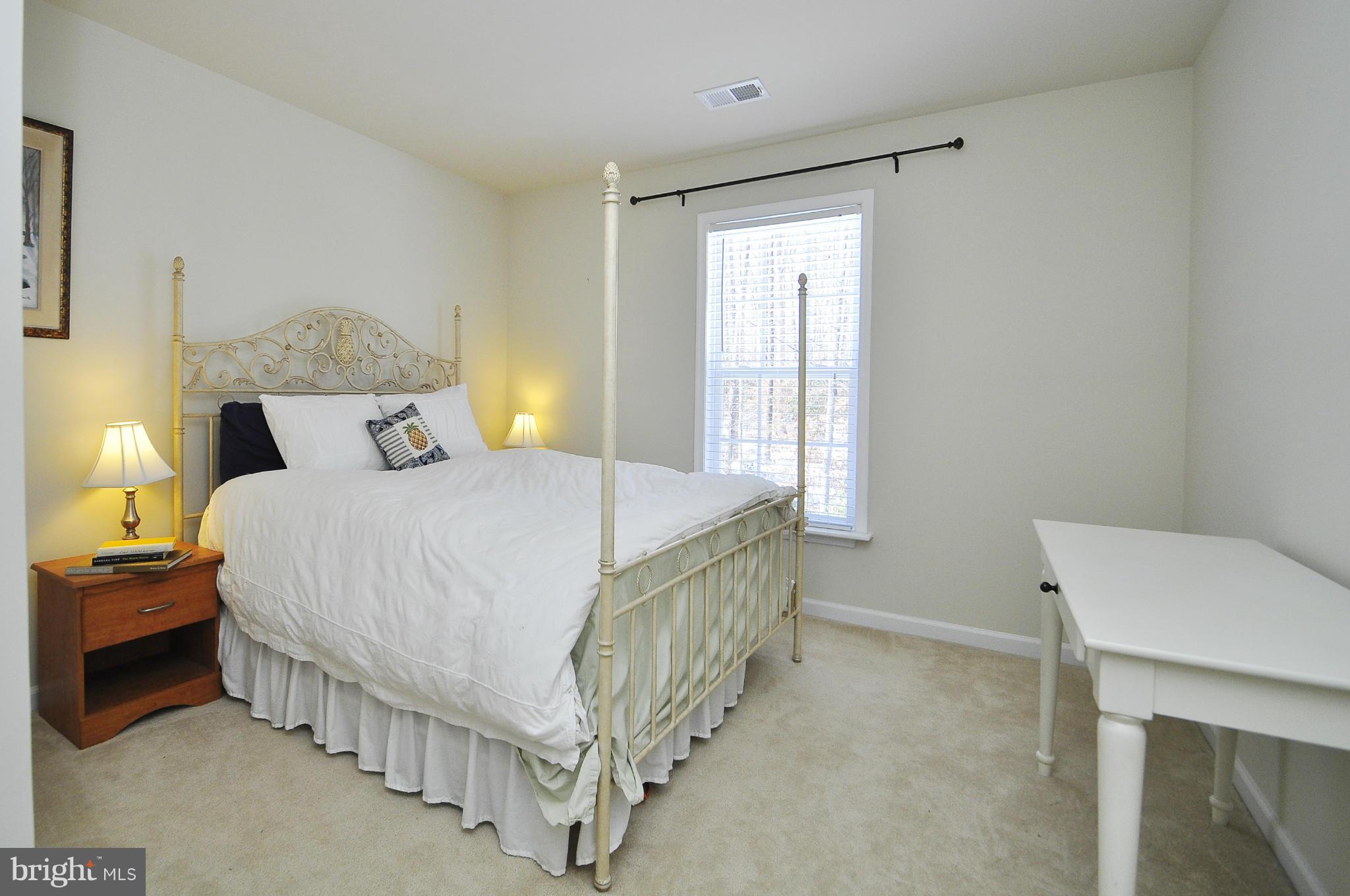 STUARTS CROSSING - Residential