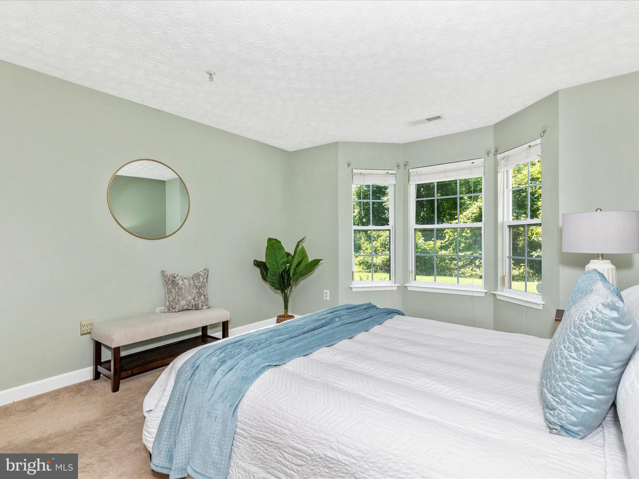 SPRING RIDGE - Residential