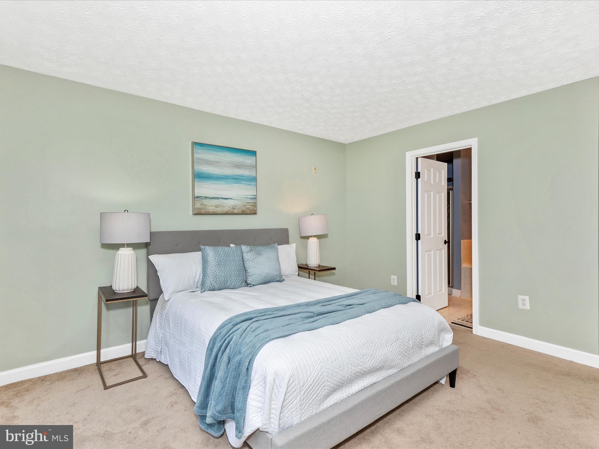 SPRING RIDGE - Residential